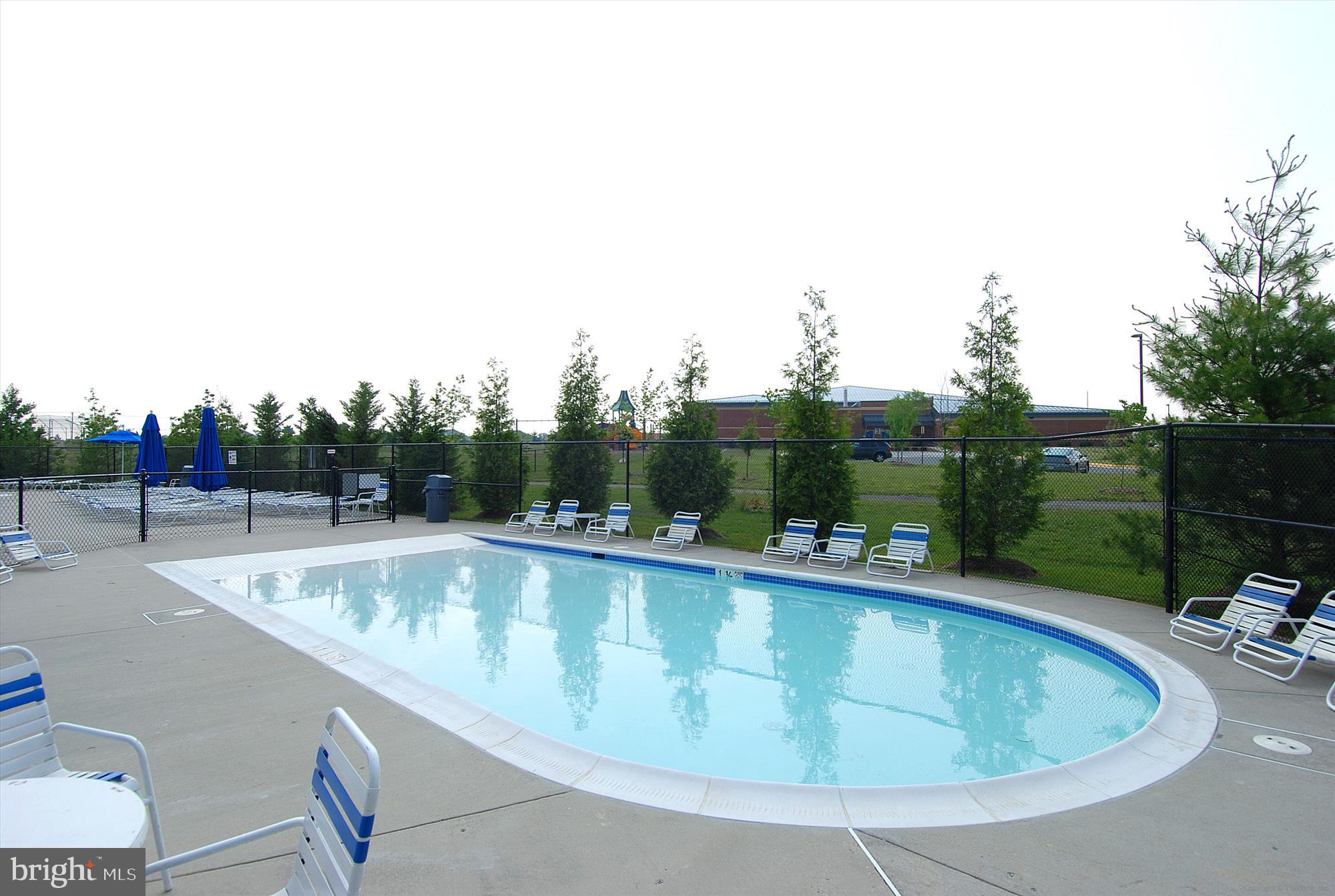 LAUREL HILL - Residential