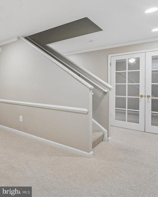 LAUREL HILL - Residential
