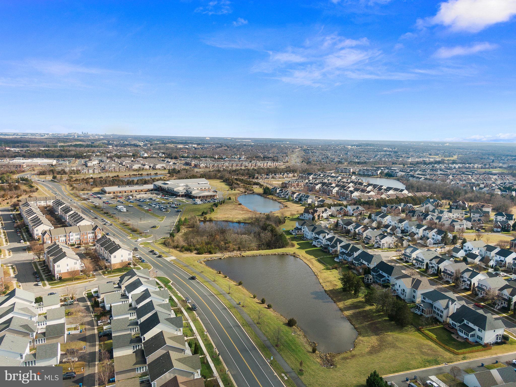SOUTH RIDING - Residential