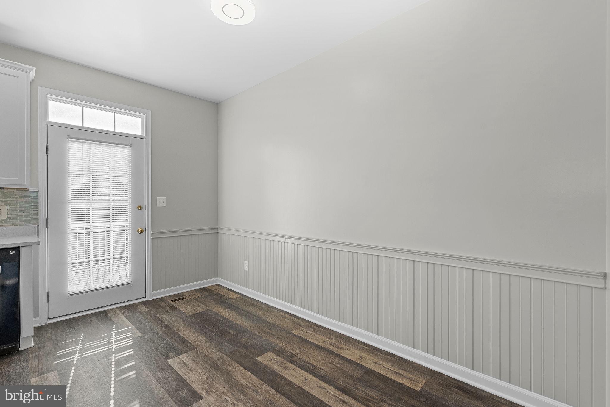 SOUTH RIDING - Residential