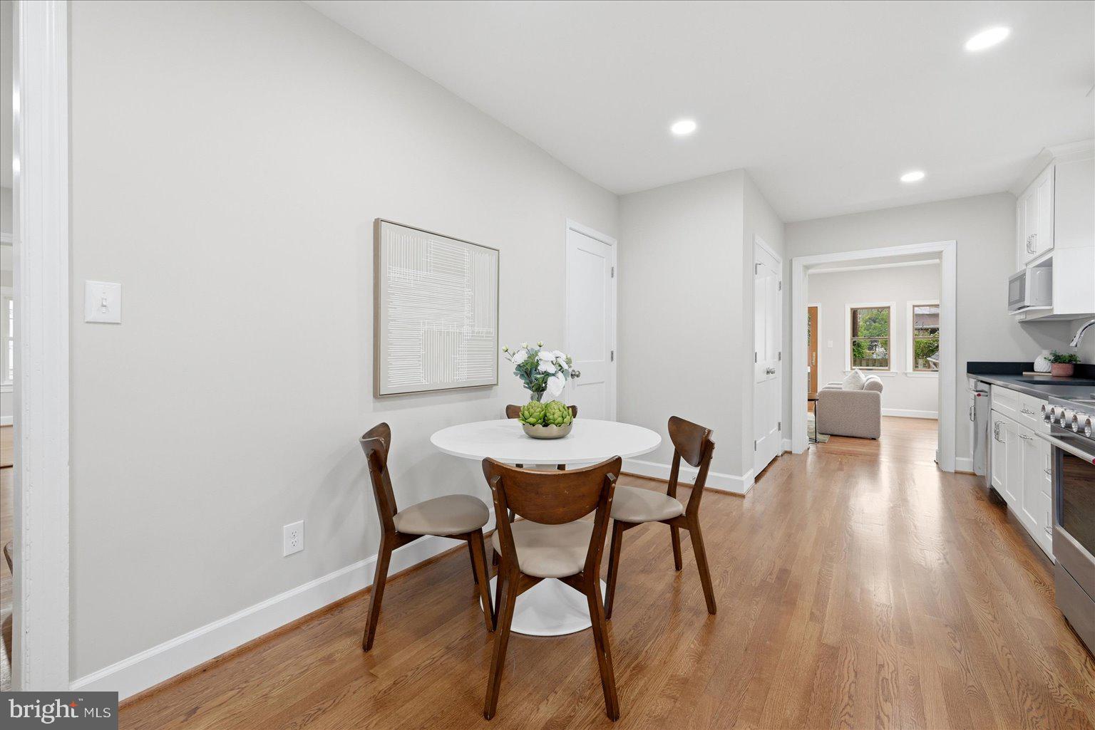 ARLINGTON HILLS - Residential