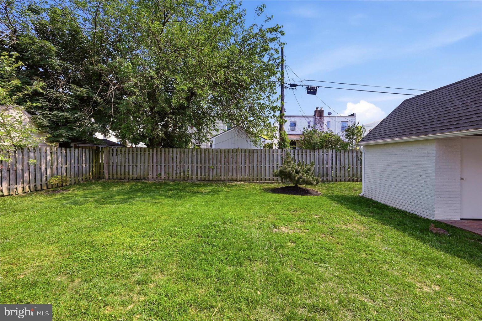 ARLINGTON HILLS - Residential