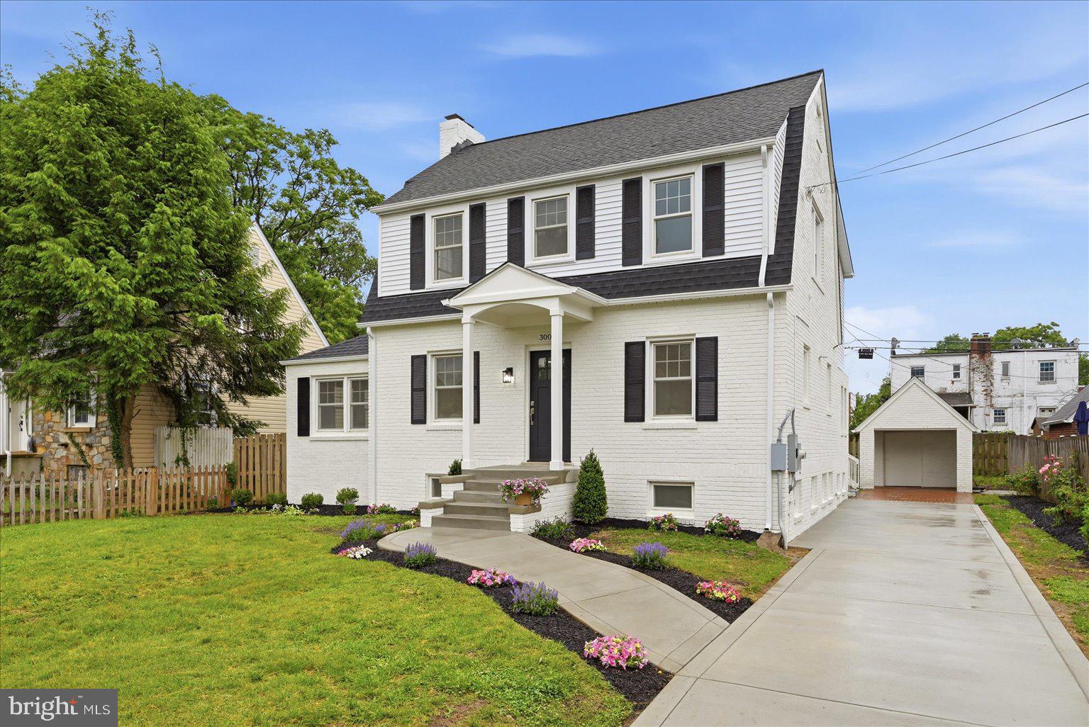 ARLINGTON HILLS - Residential