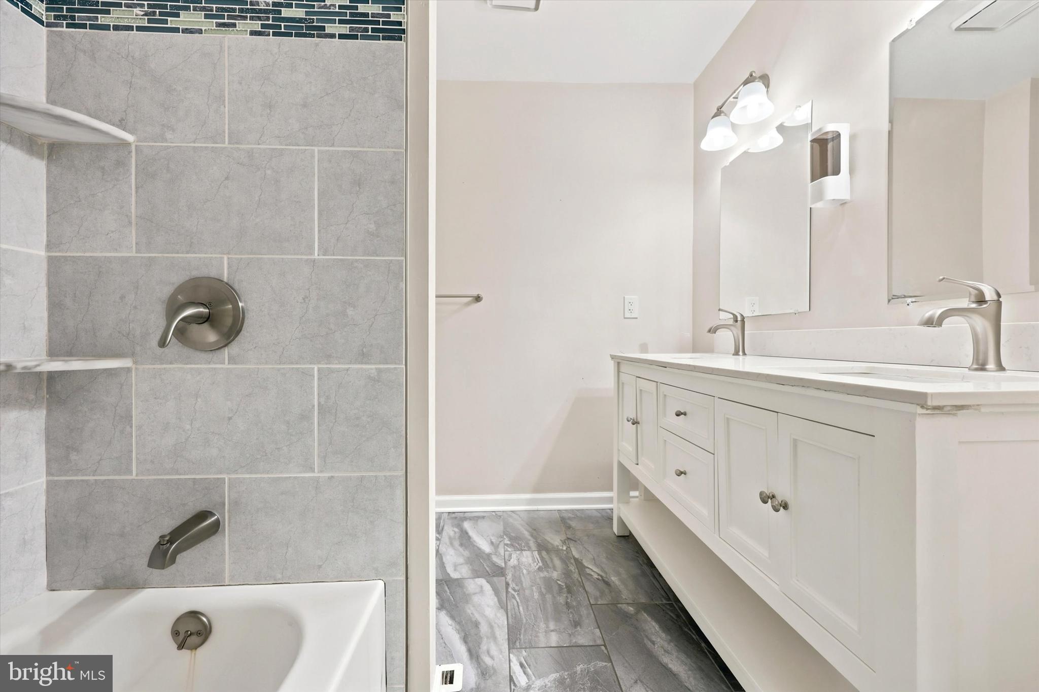 THE CROSSINGS AT EXT - Residential