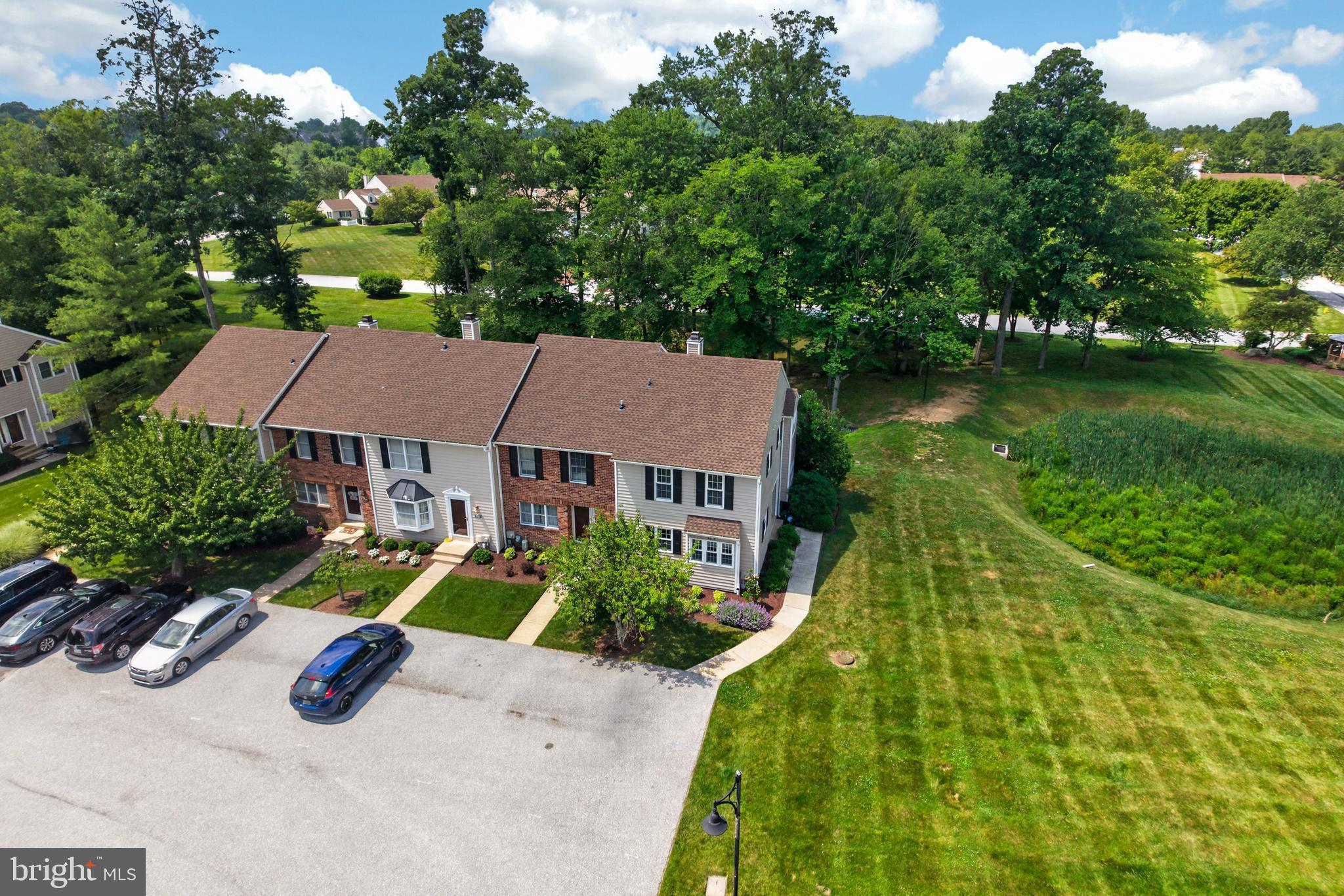 SPRINGHILL FARM - Residential