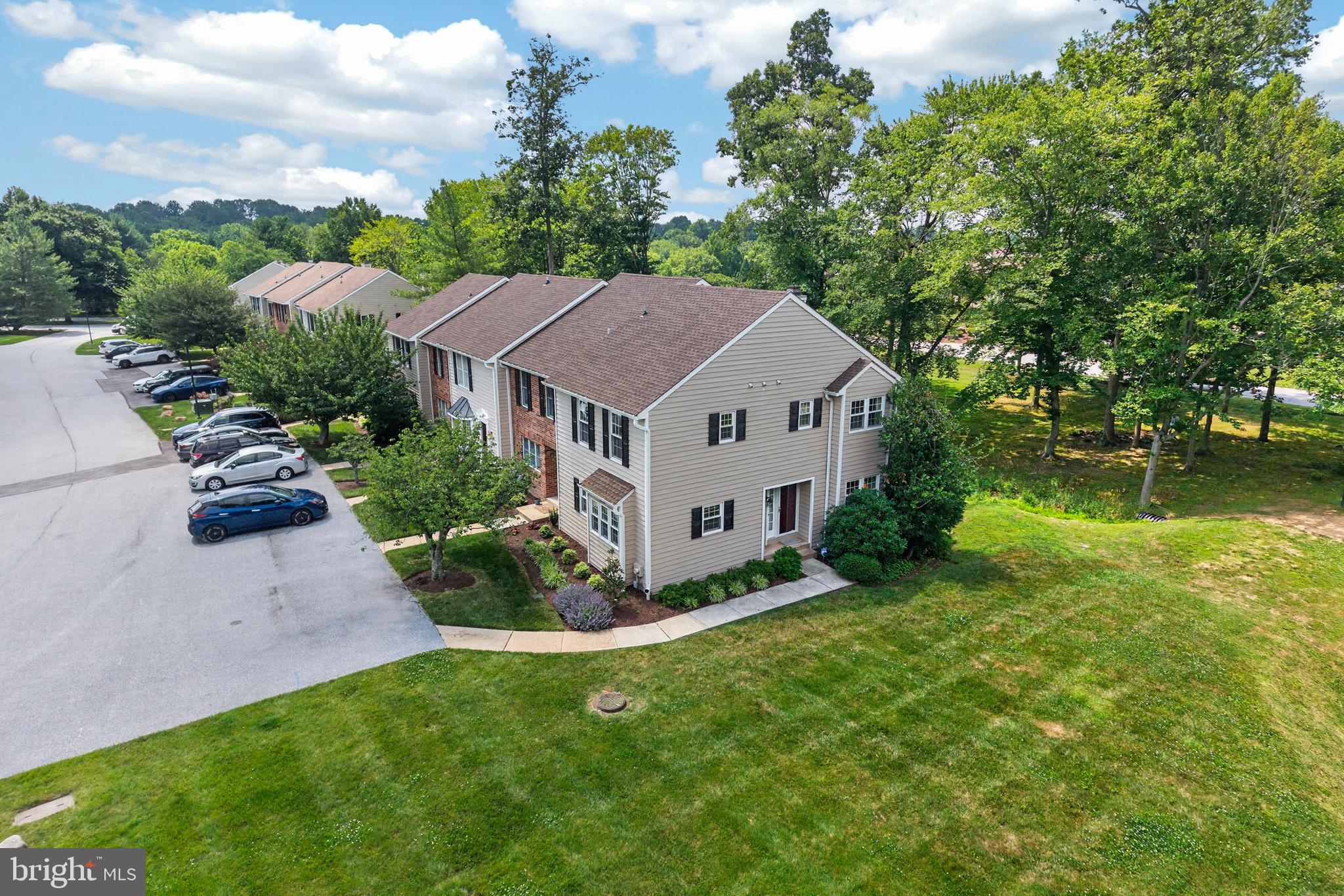 SPRINGHILL FARM - Residential