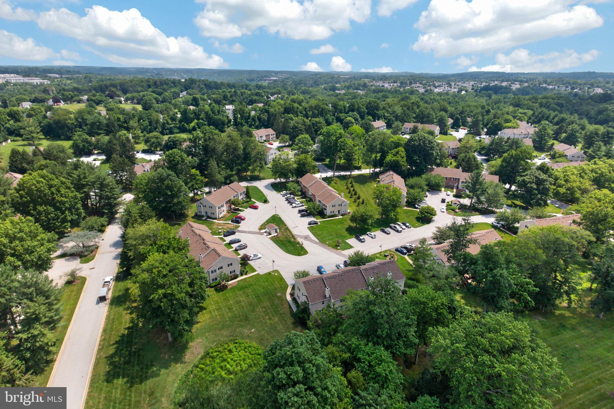 SPRINGHILL FARM - Residential