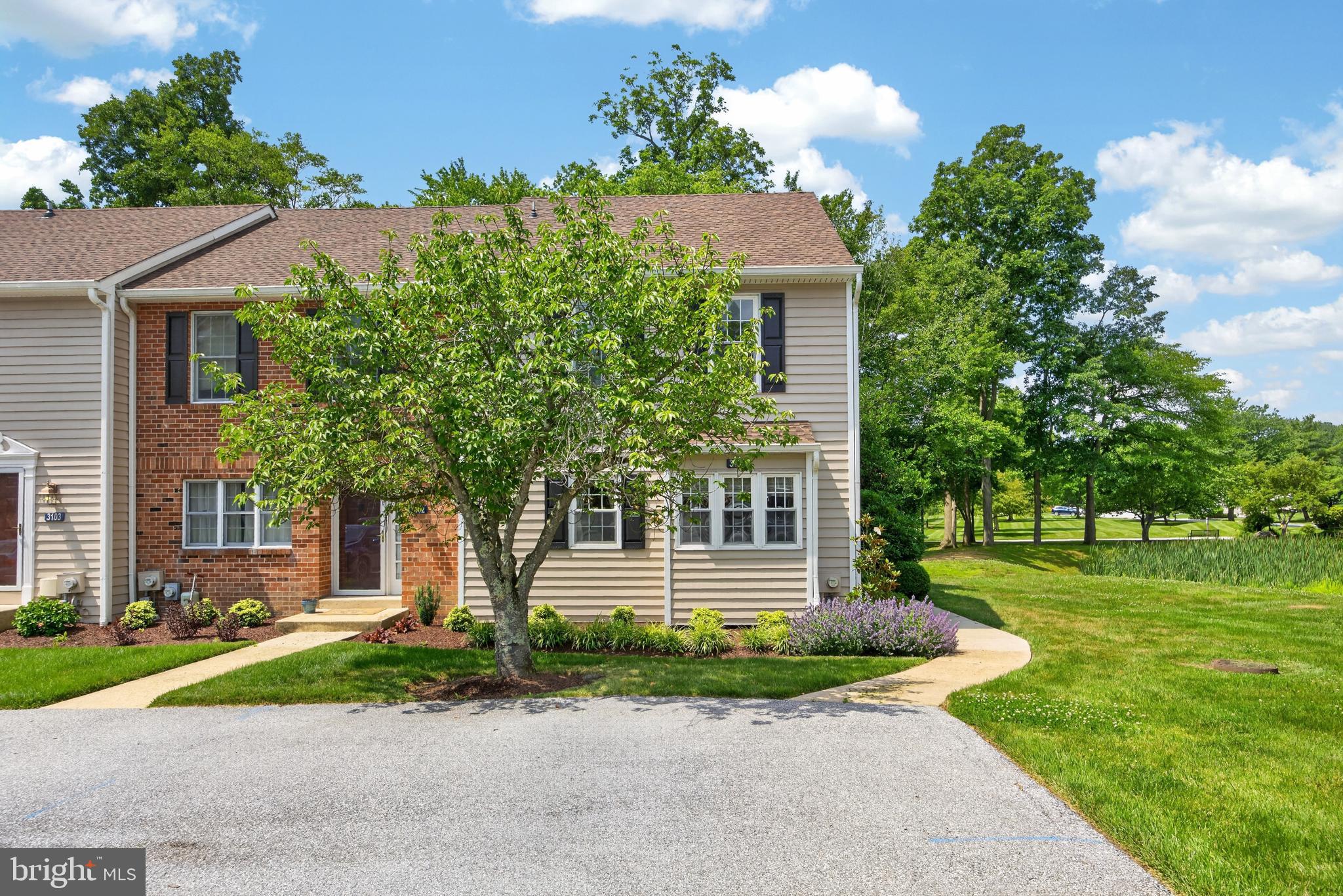 SPRINGHILL FARM - Residential