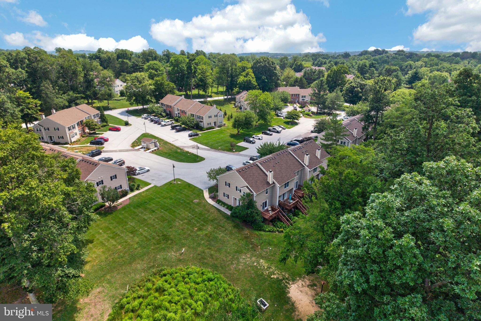 SPRINGHILL FARM - Residential