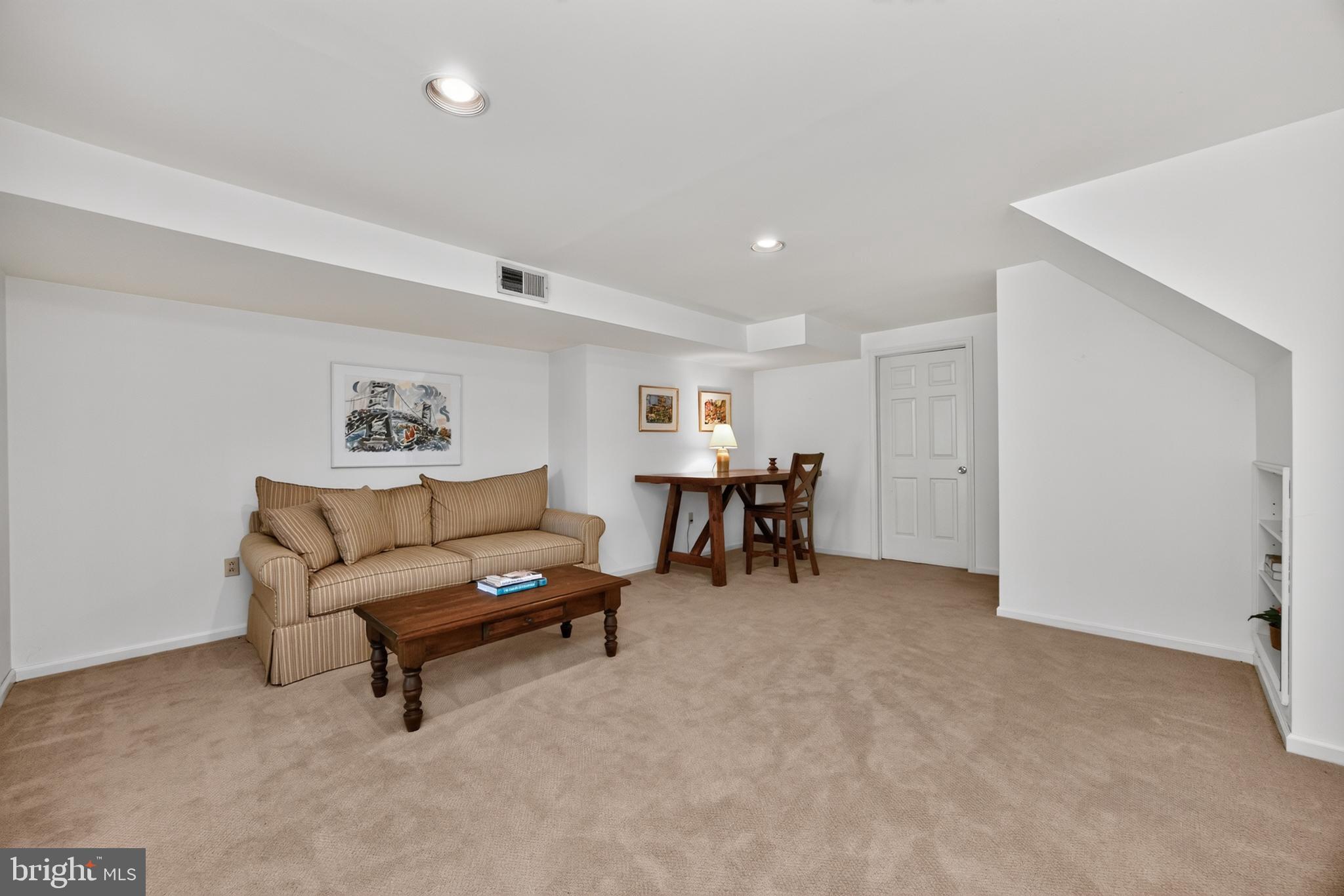 SPRINGHILL FARM - Residential