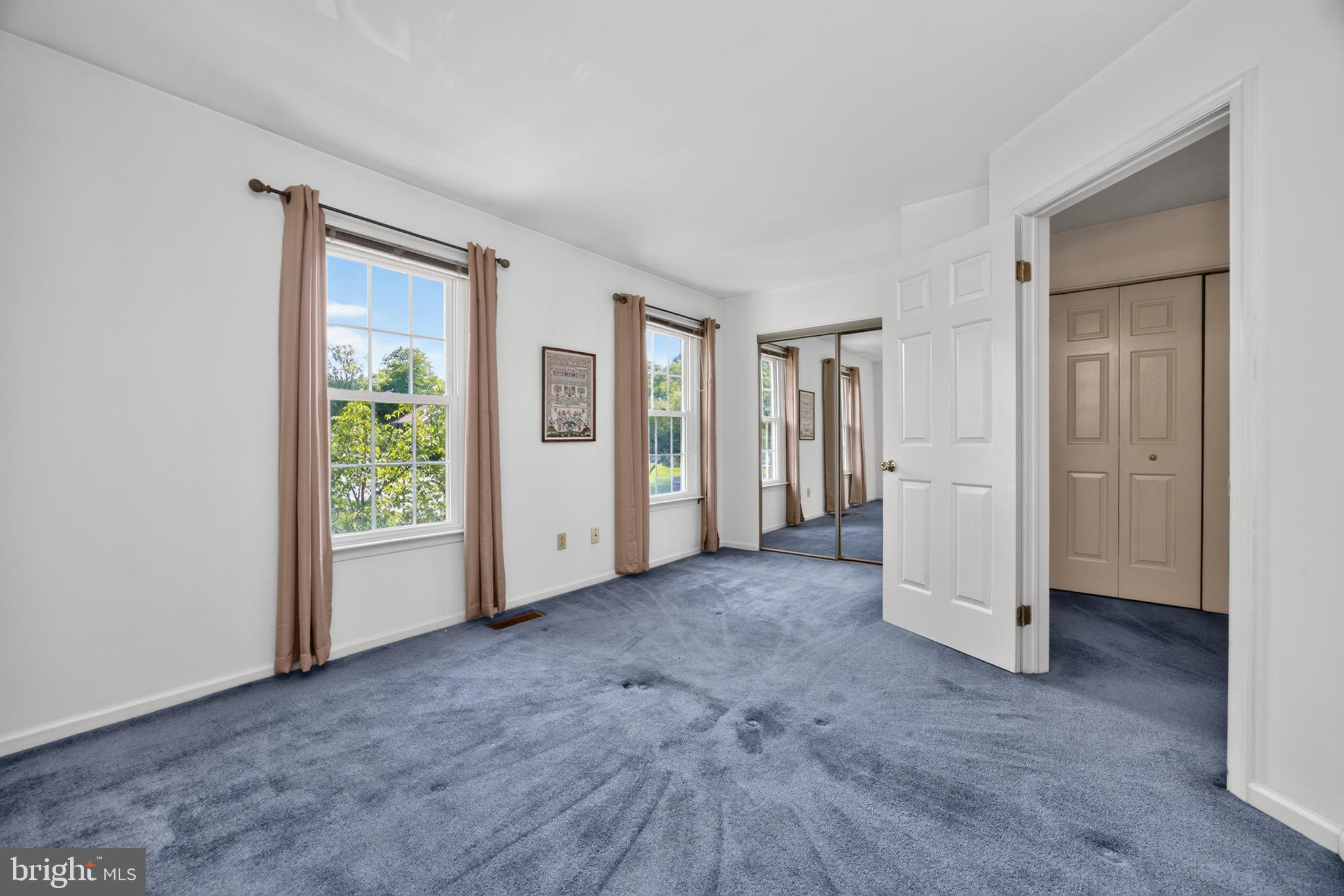 SPRINGHILL FARM - Residential