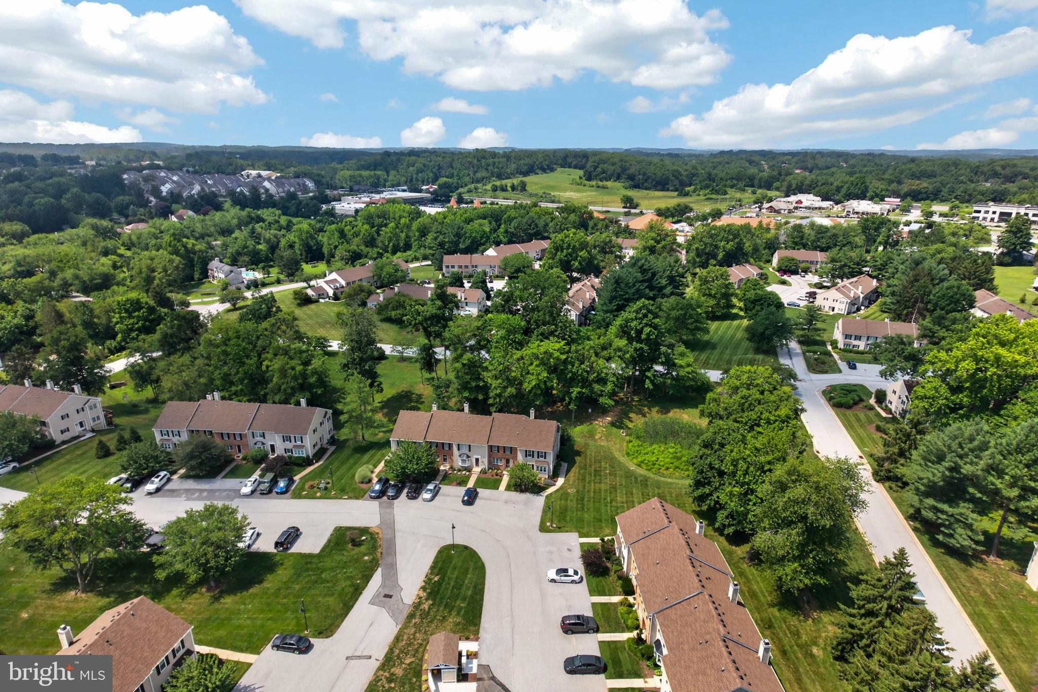 SPRINGHILL FARM - Residential