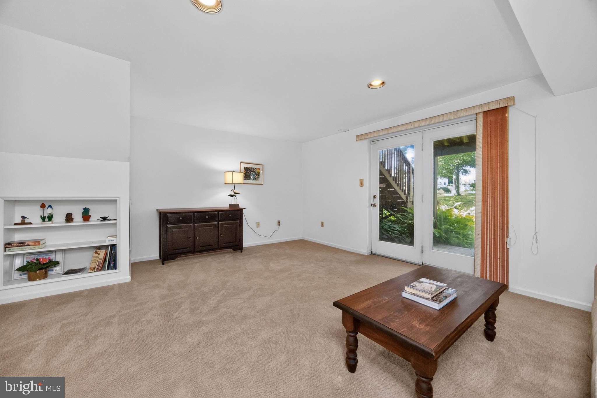 SPRINGHILL FARM - Residential