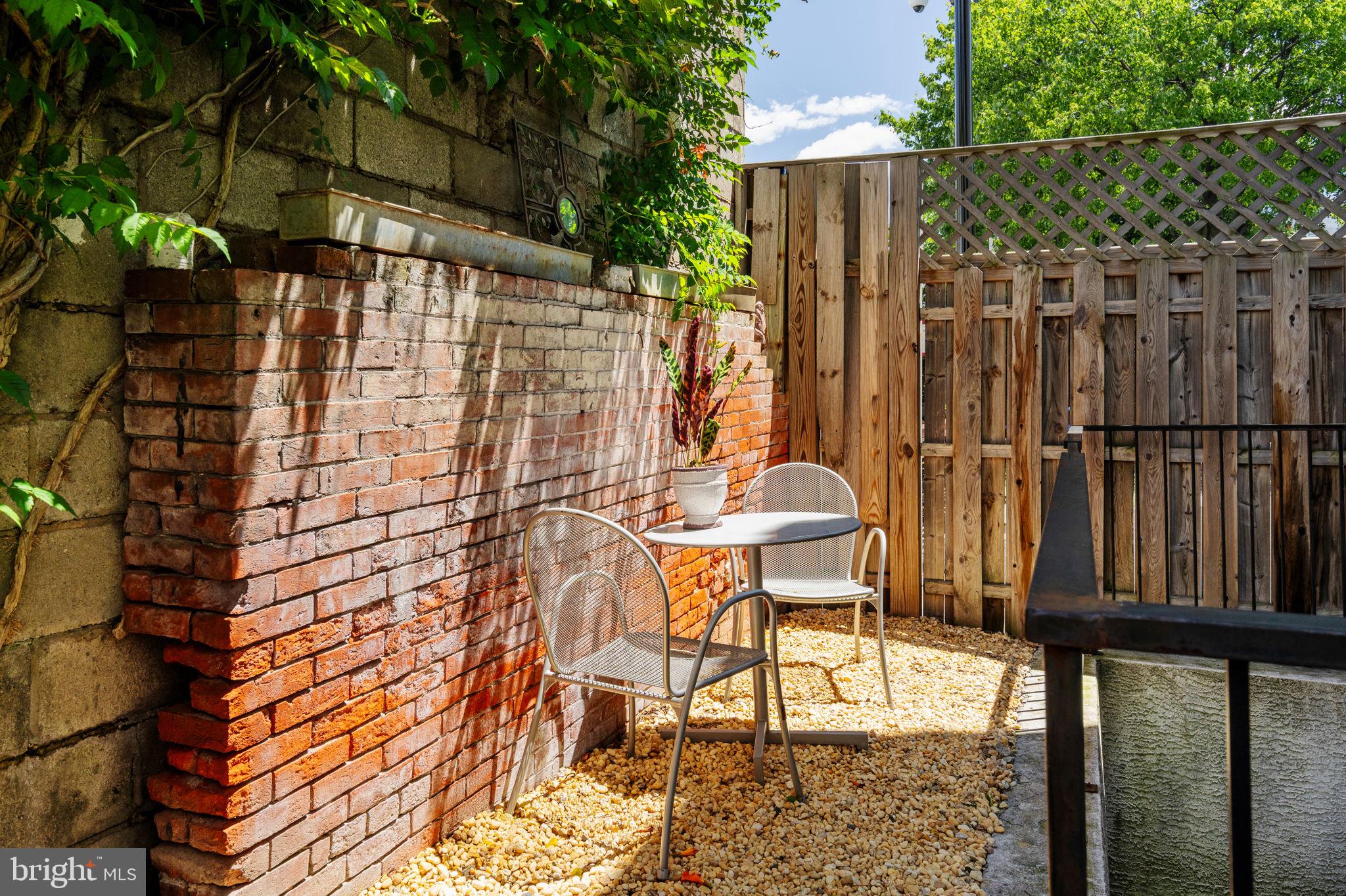 WEST POPLAR - Residential