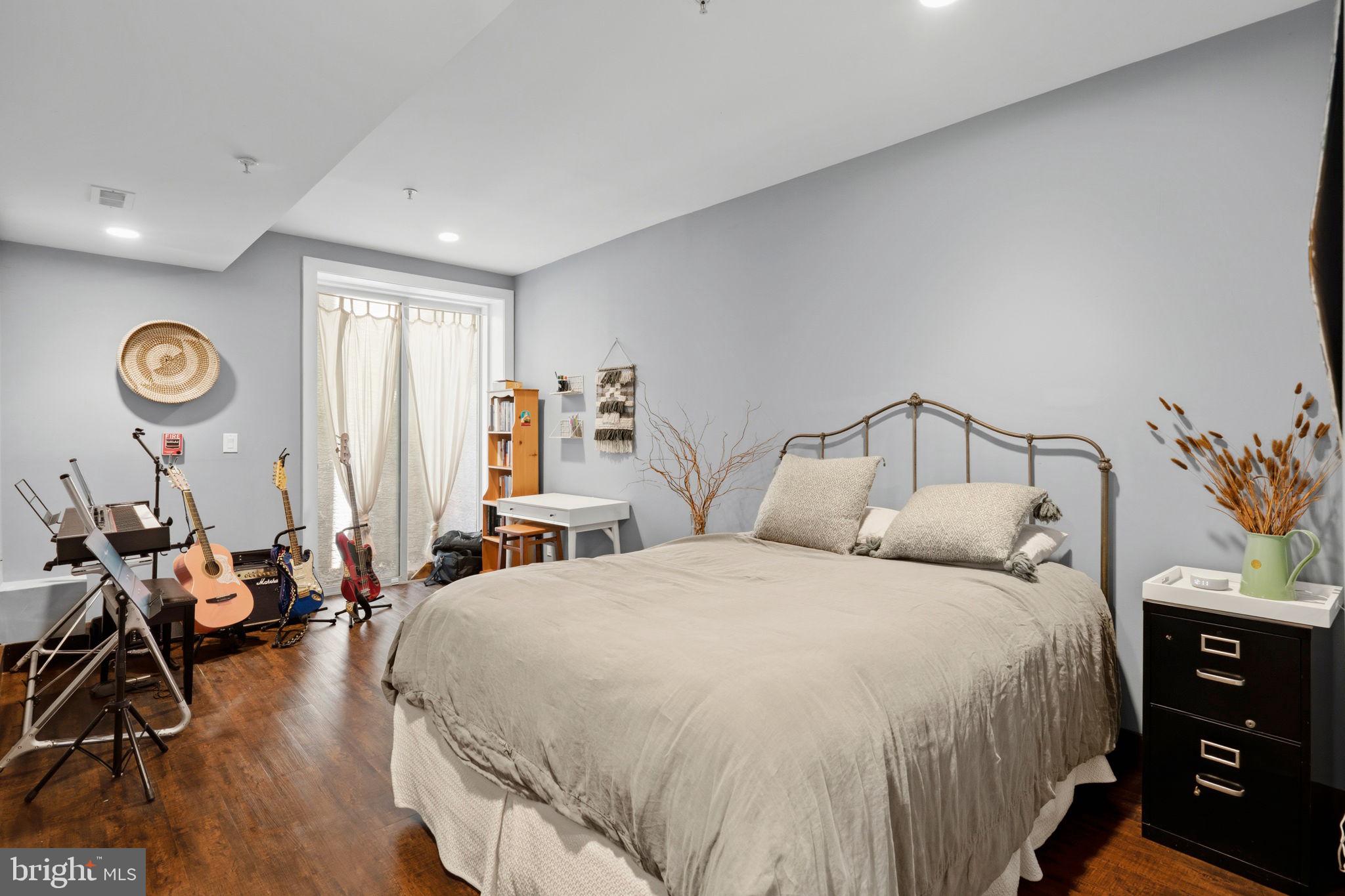 WEST POPLAR - Residential
