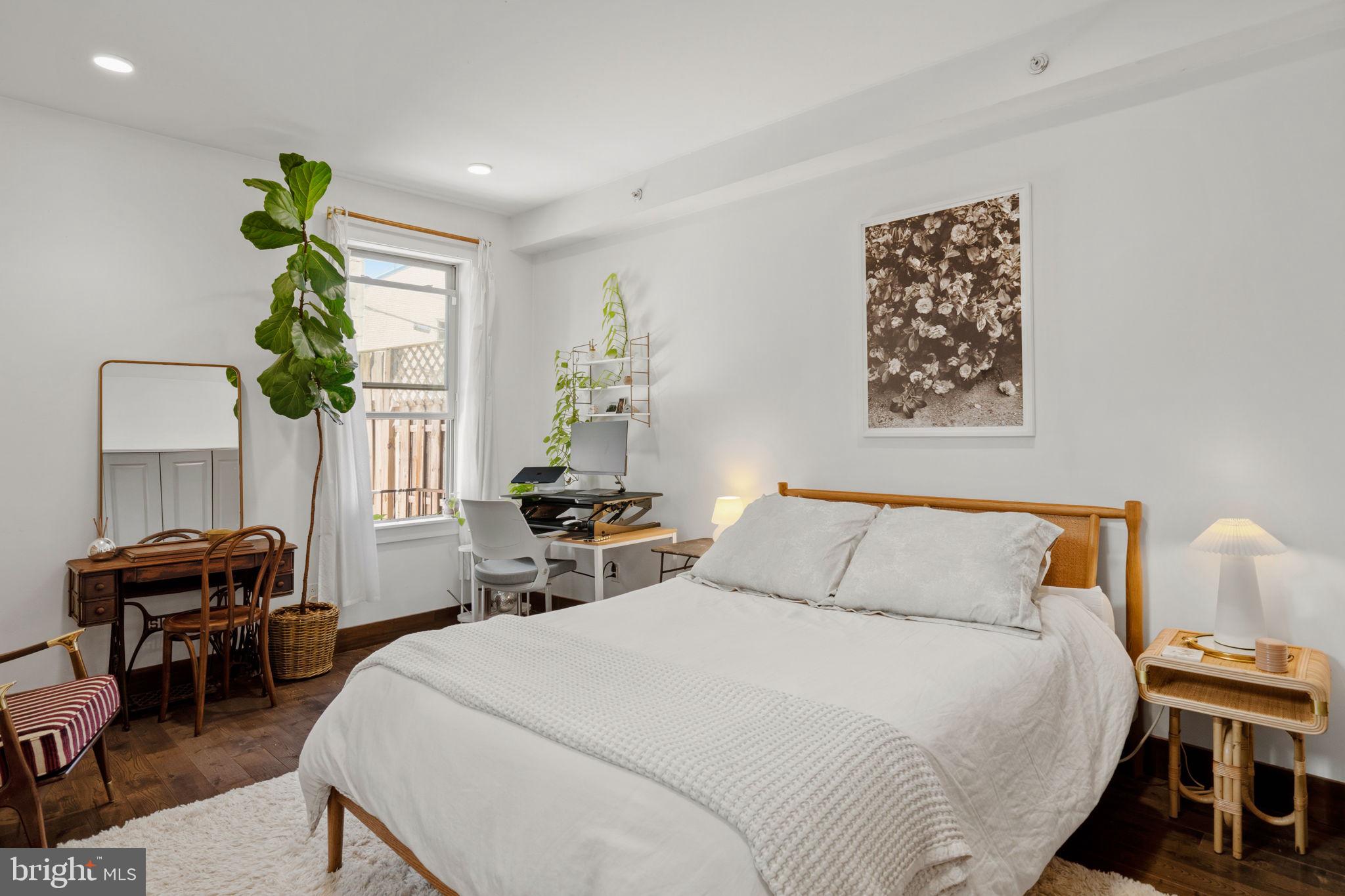 WEST POPLAR - Residential