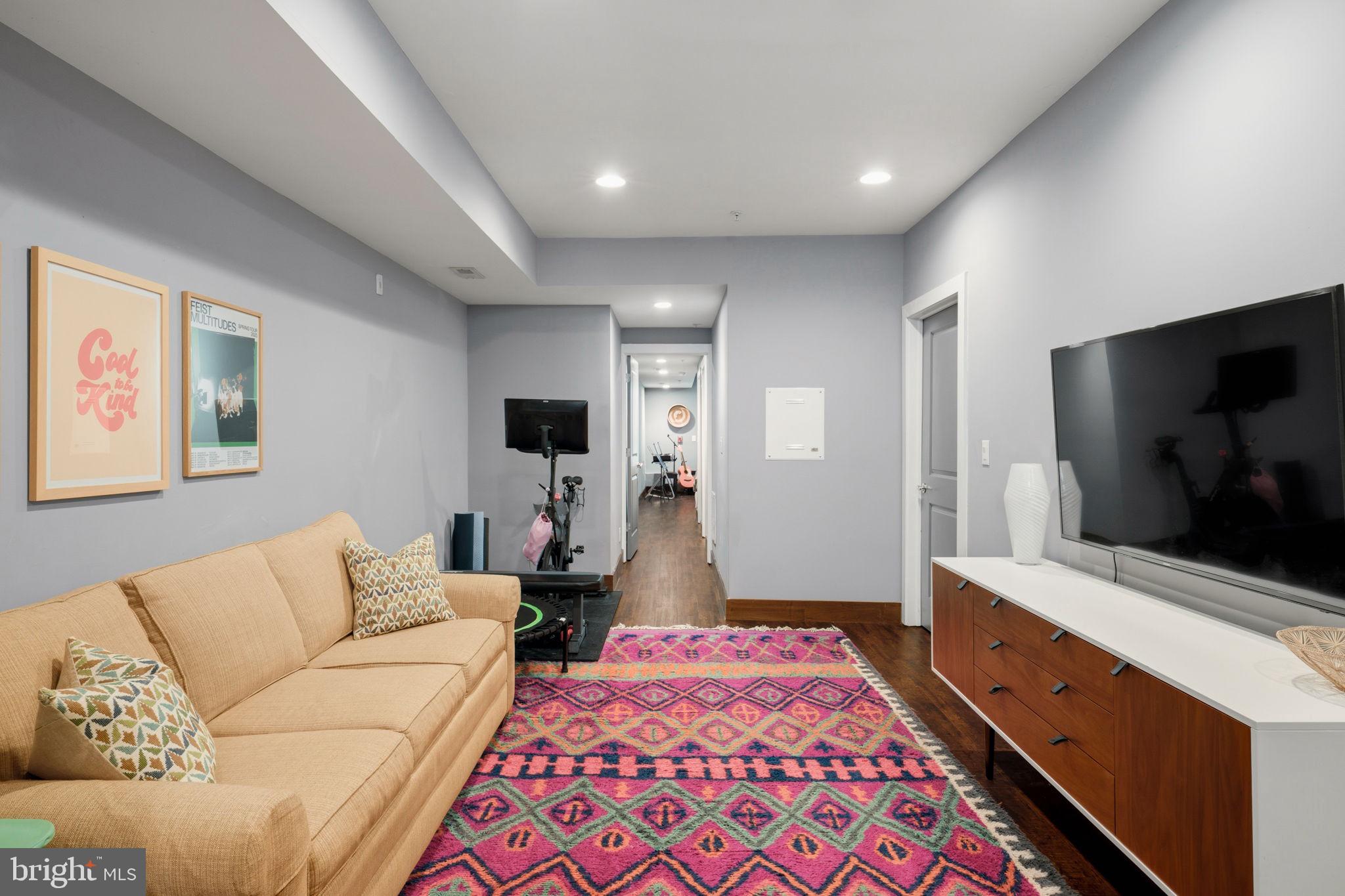WEST POPLAR - Residential