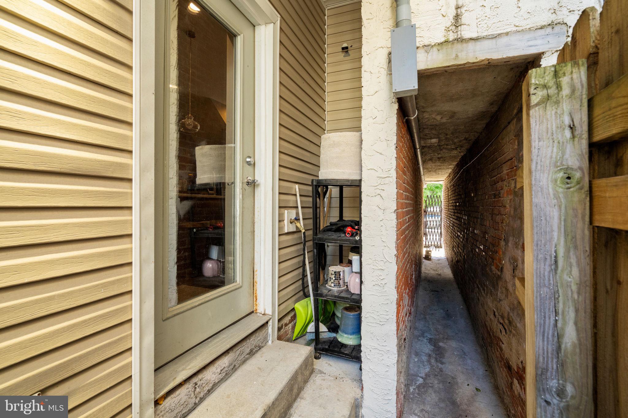 WEST POPLAR - Residential