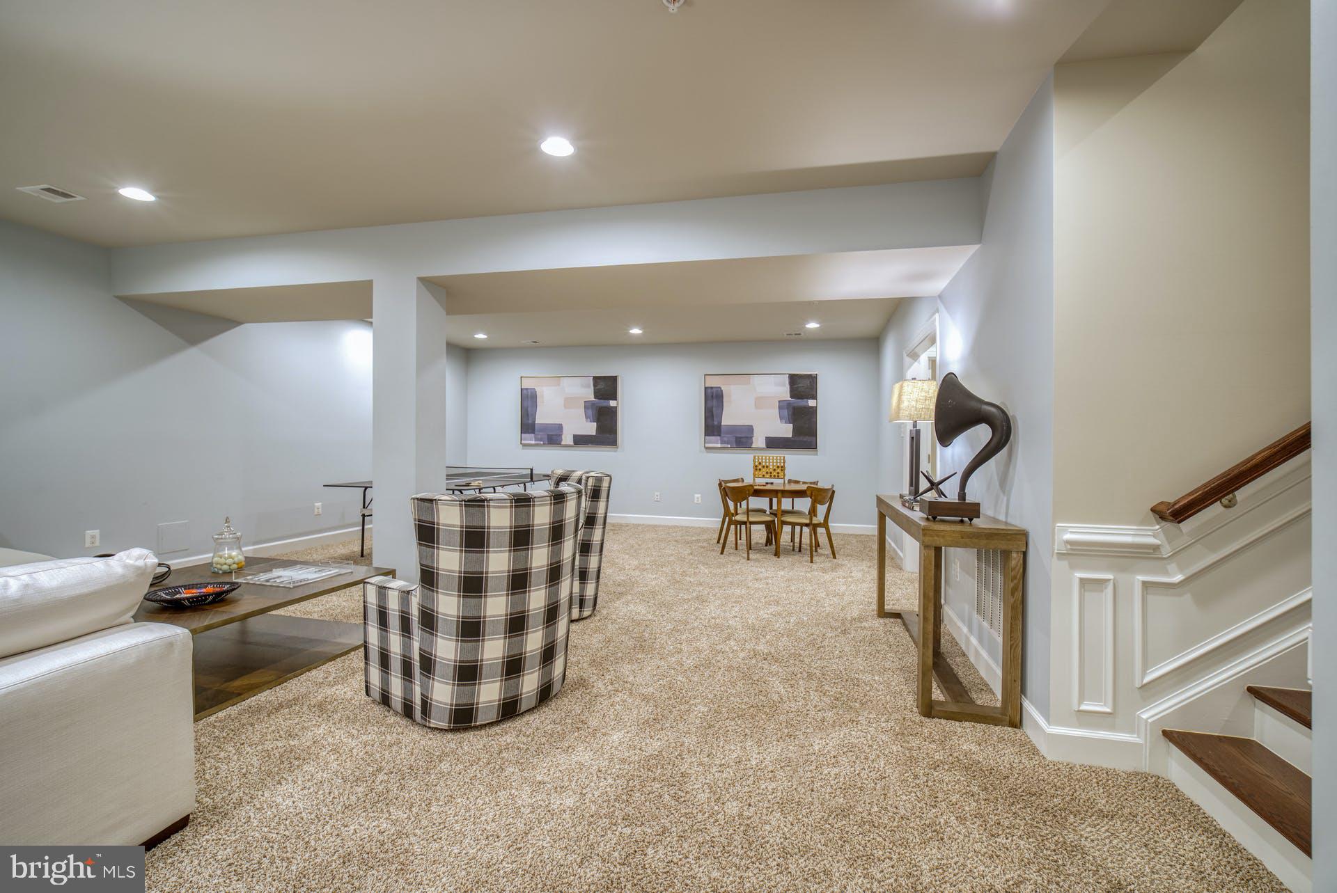 MAPLE LAWN FARMS - Residential