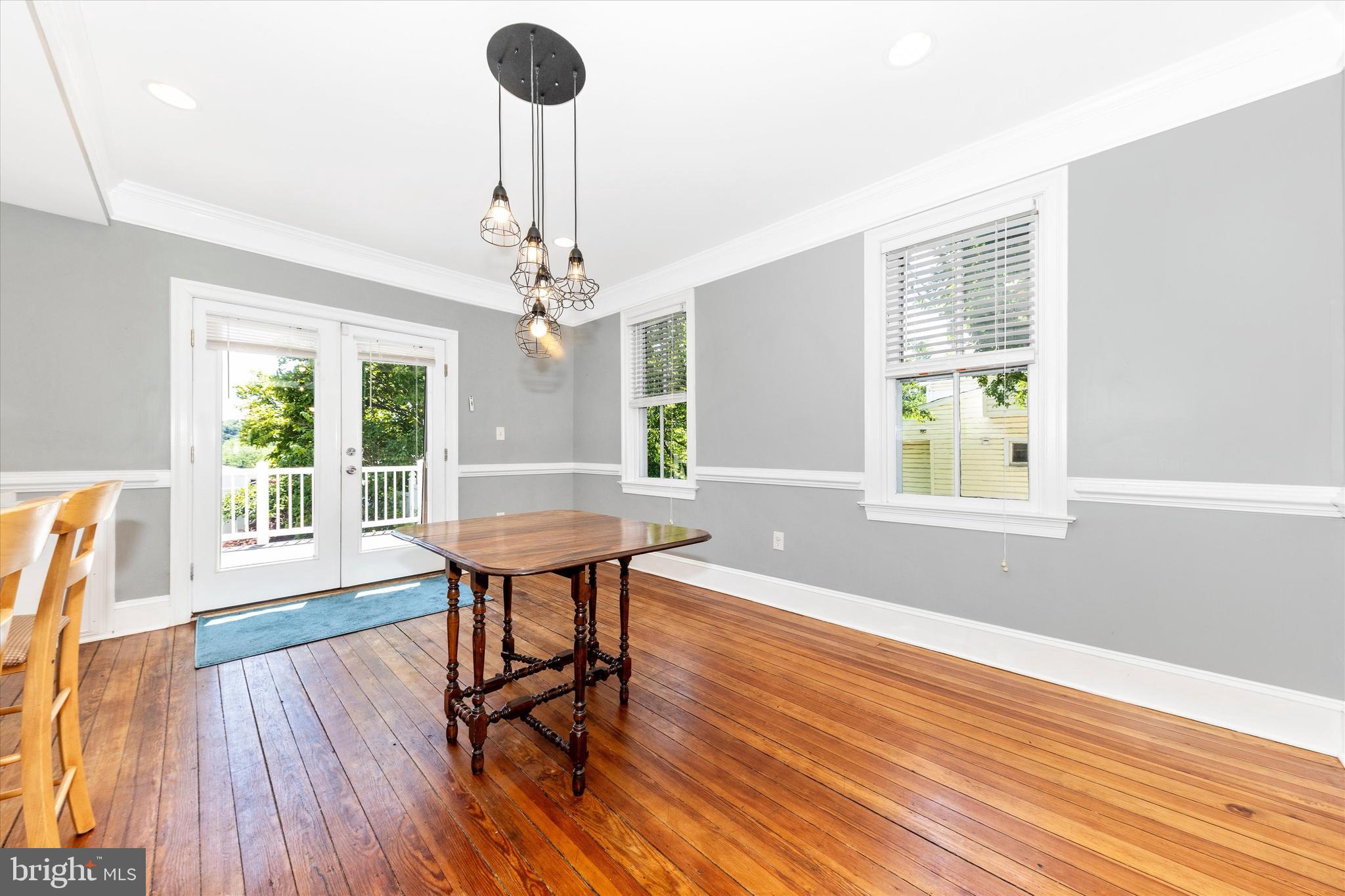 BRUNSWICK - Residential