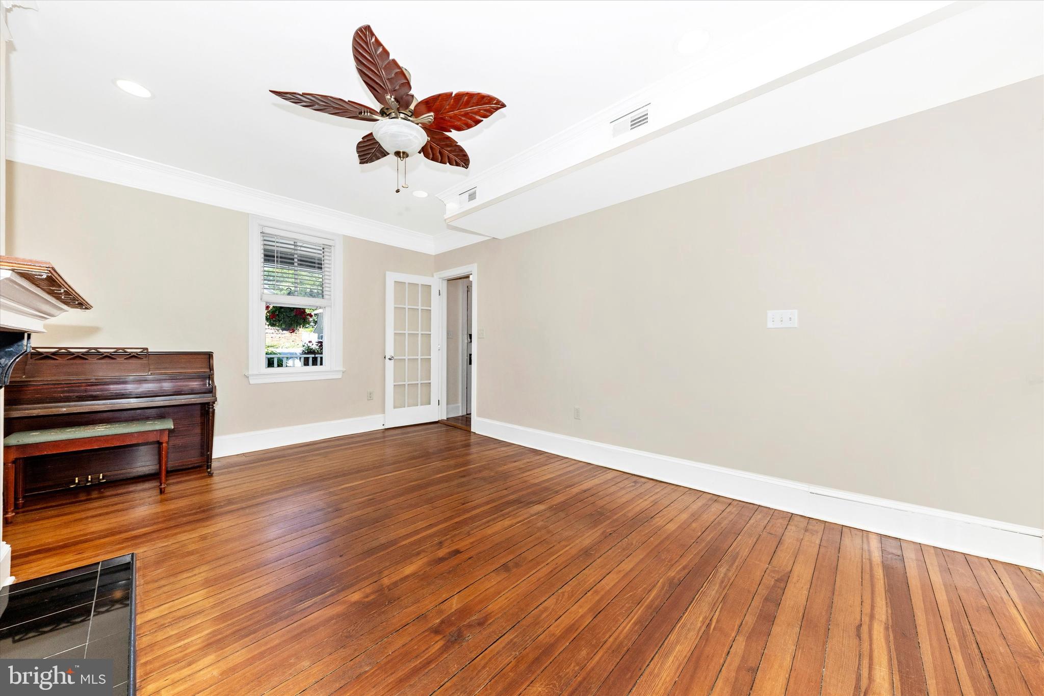 BRUNSWICK - Residential