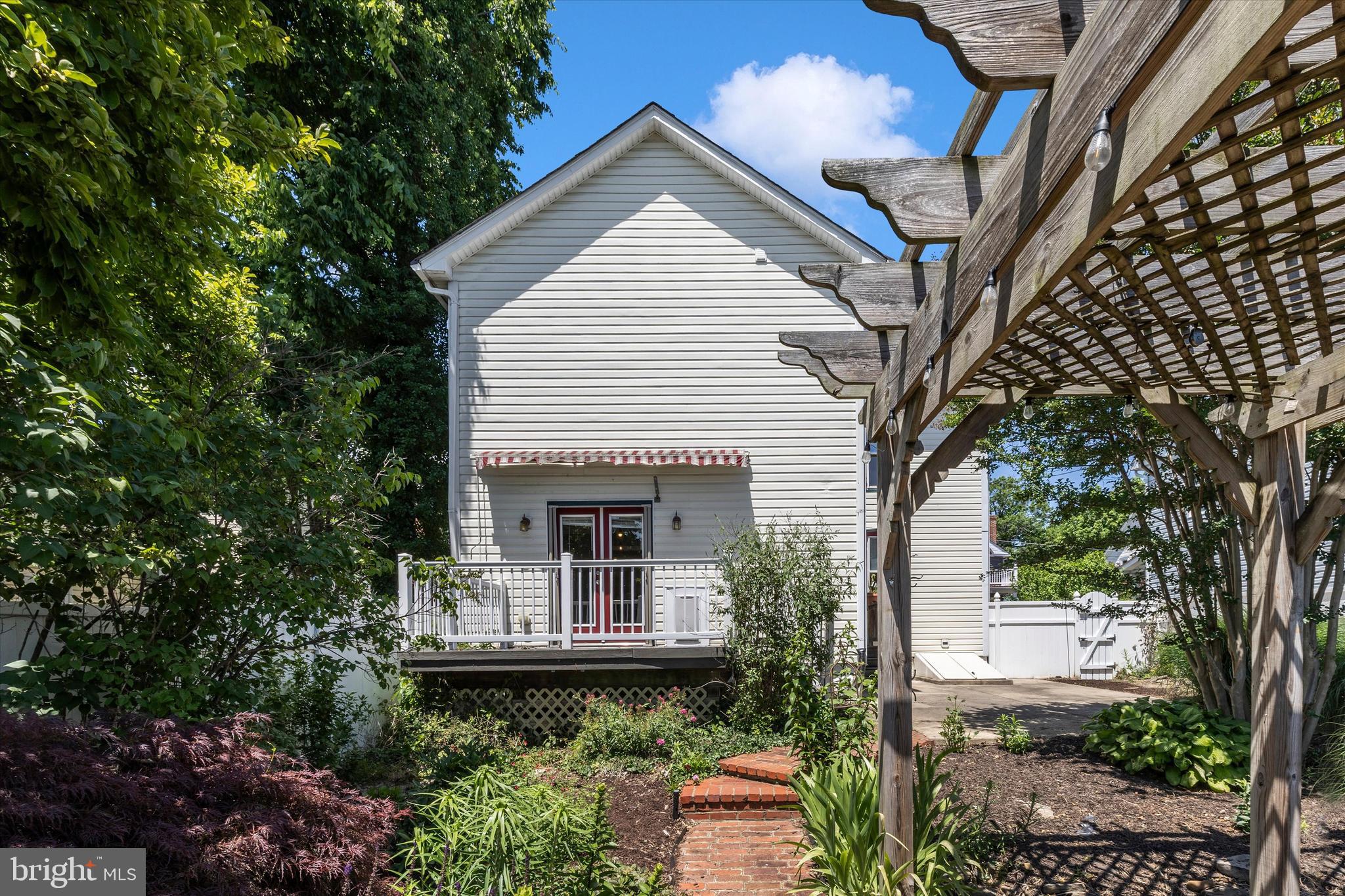 BRUNSWICK - Residential