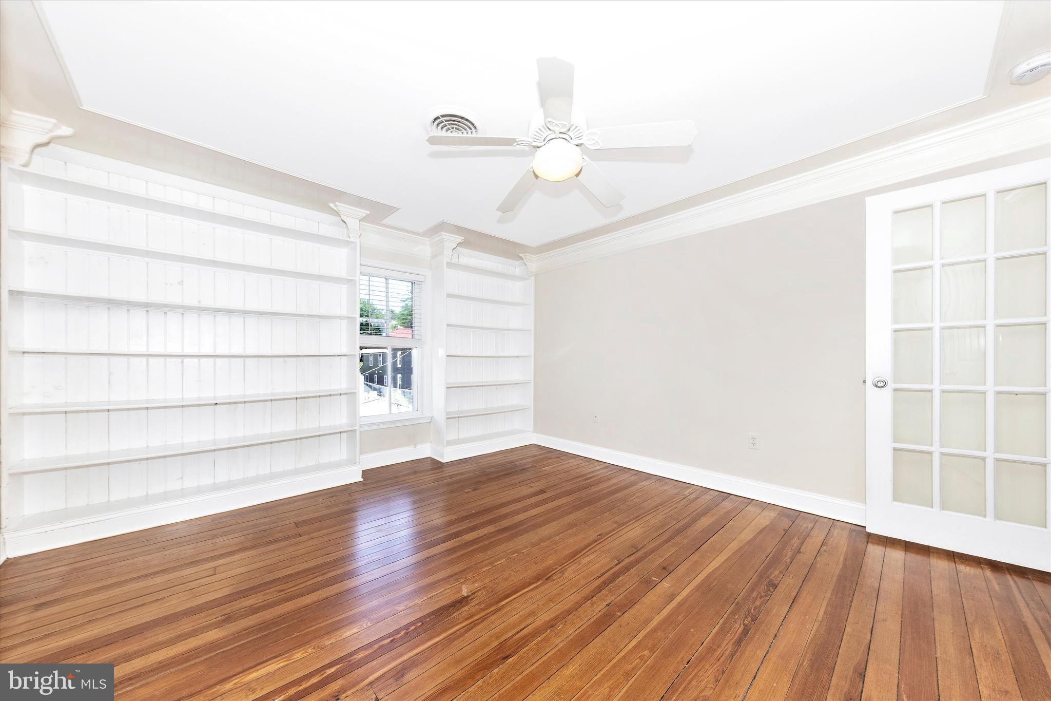 BRUNSWICK - Residential