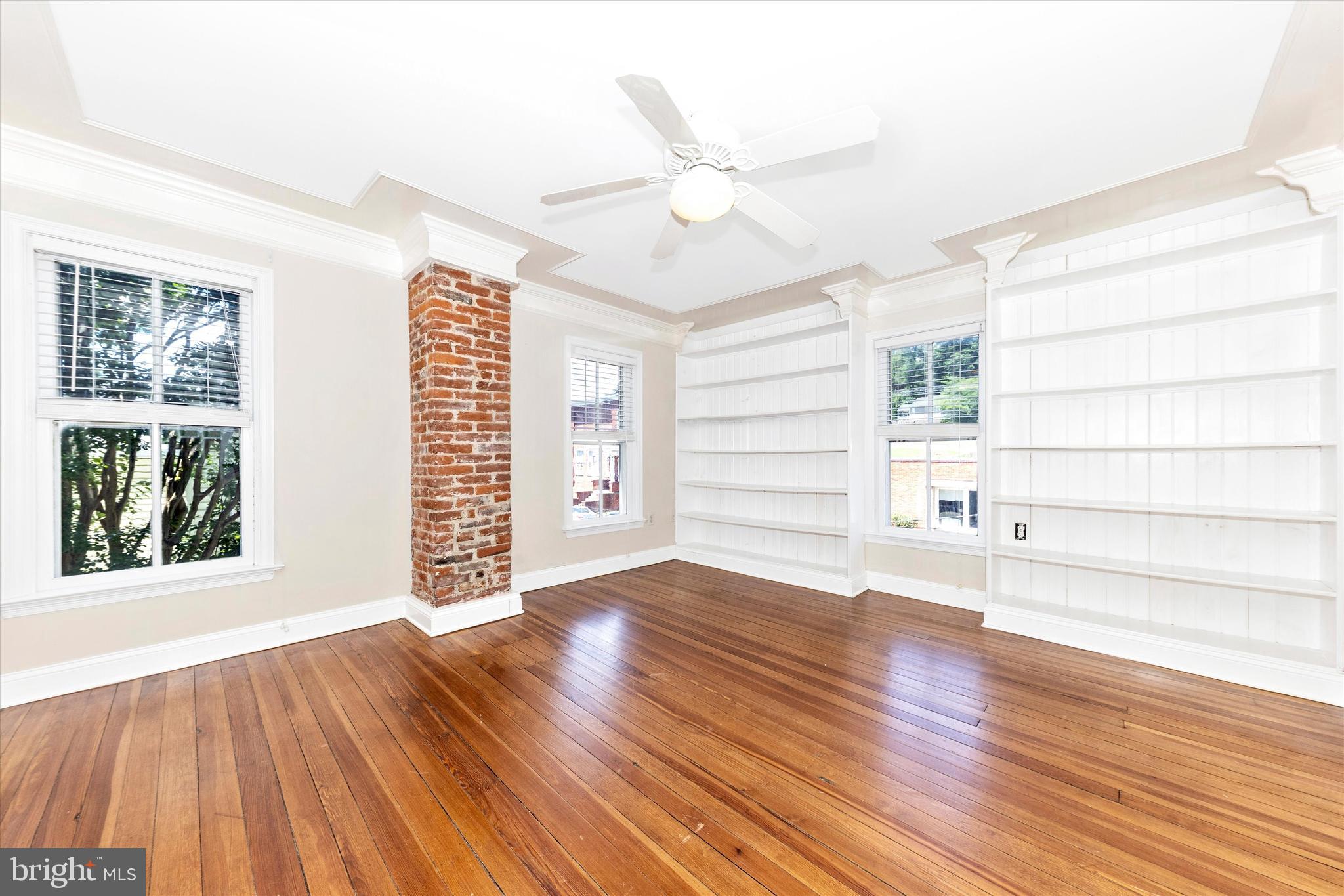 BRUNSWICK - Residential