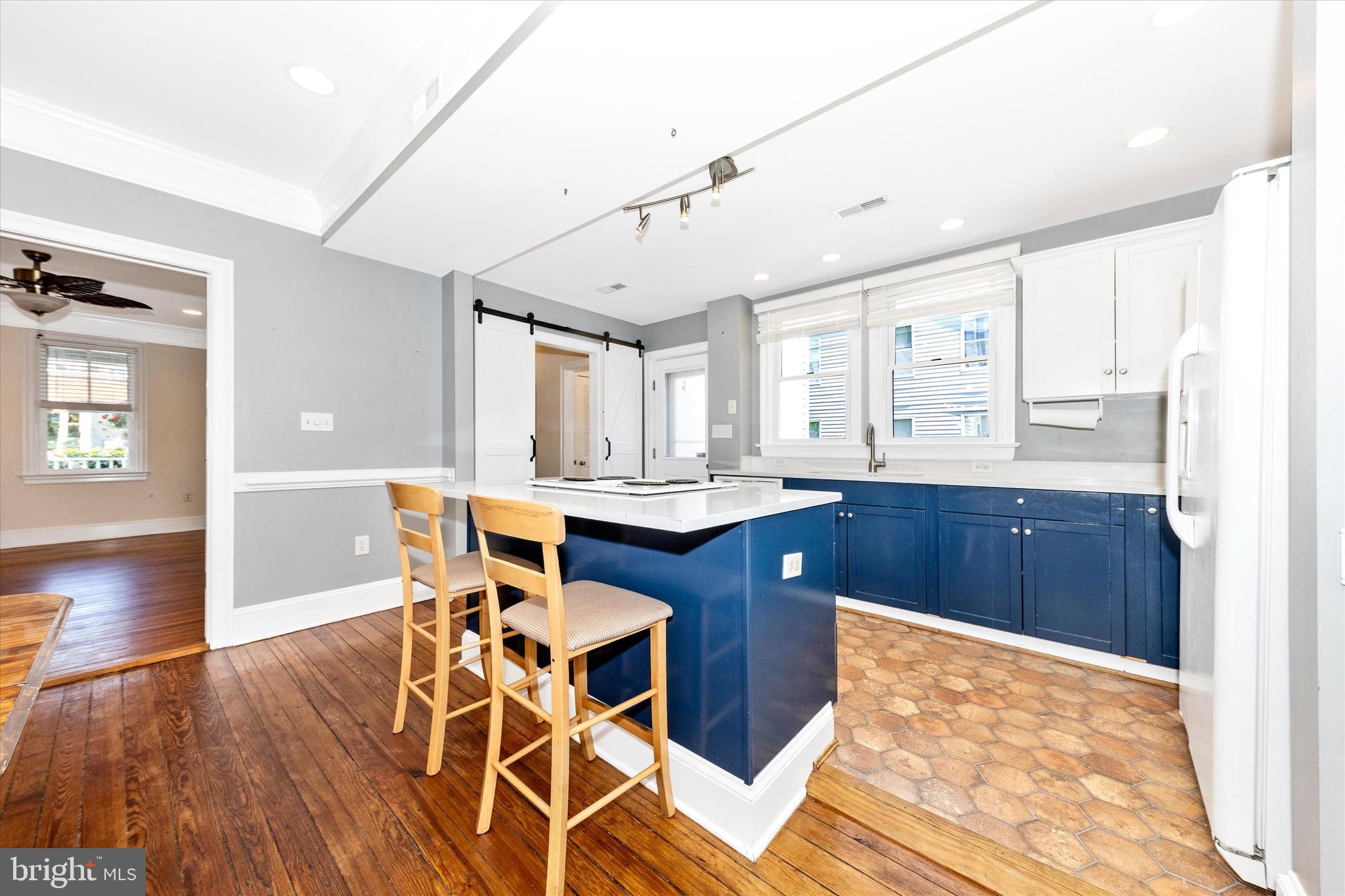 BRUNSWICK - Residential