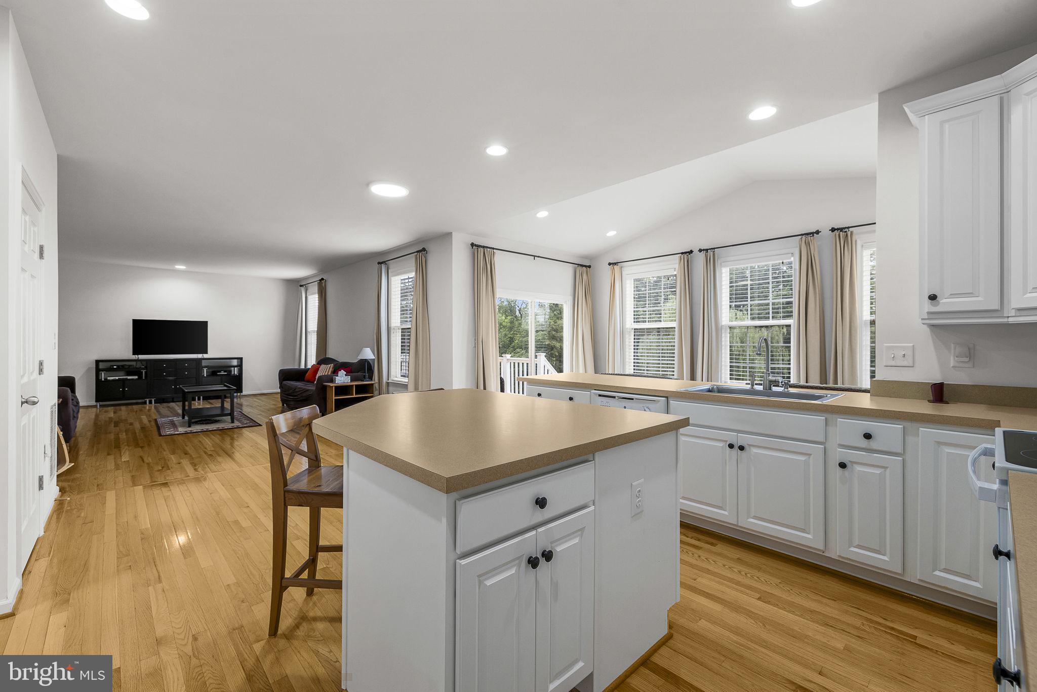 WILD ROSE - Residential