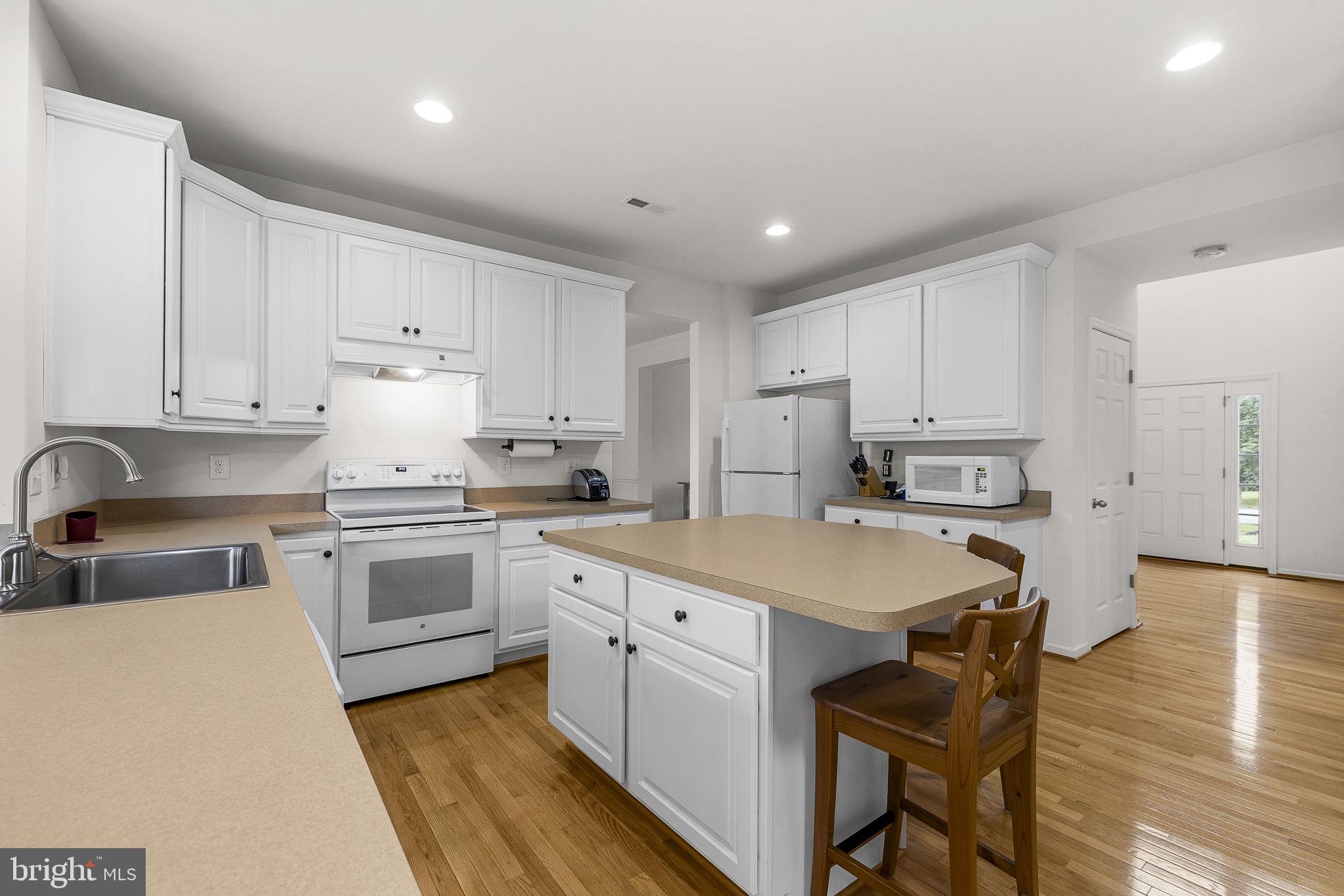 WILD ROSE - Residential