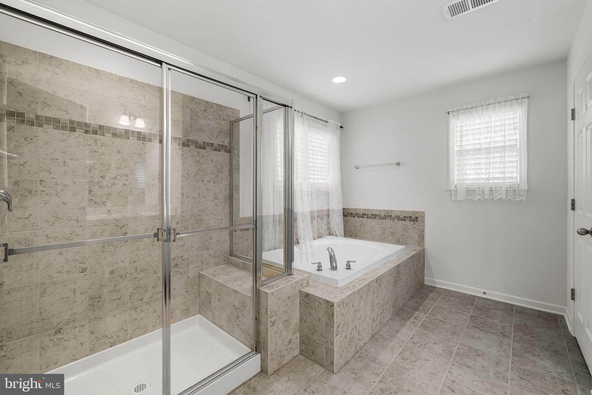 WILD ROSE - Residential