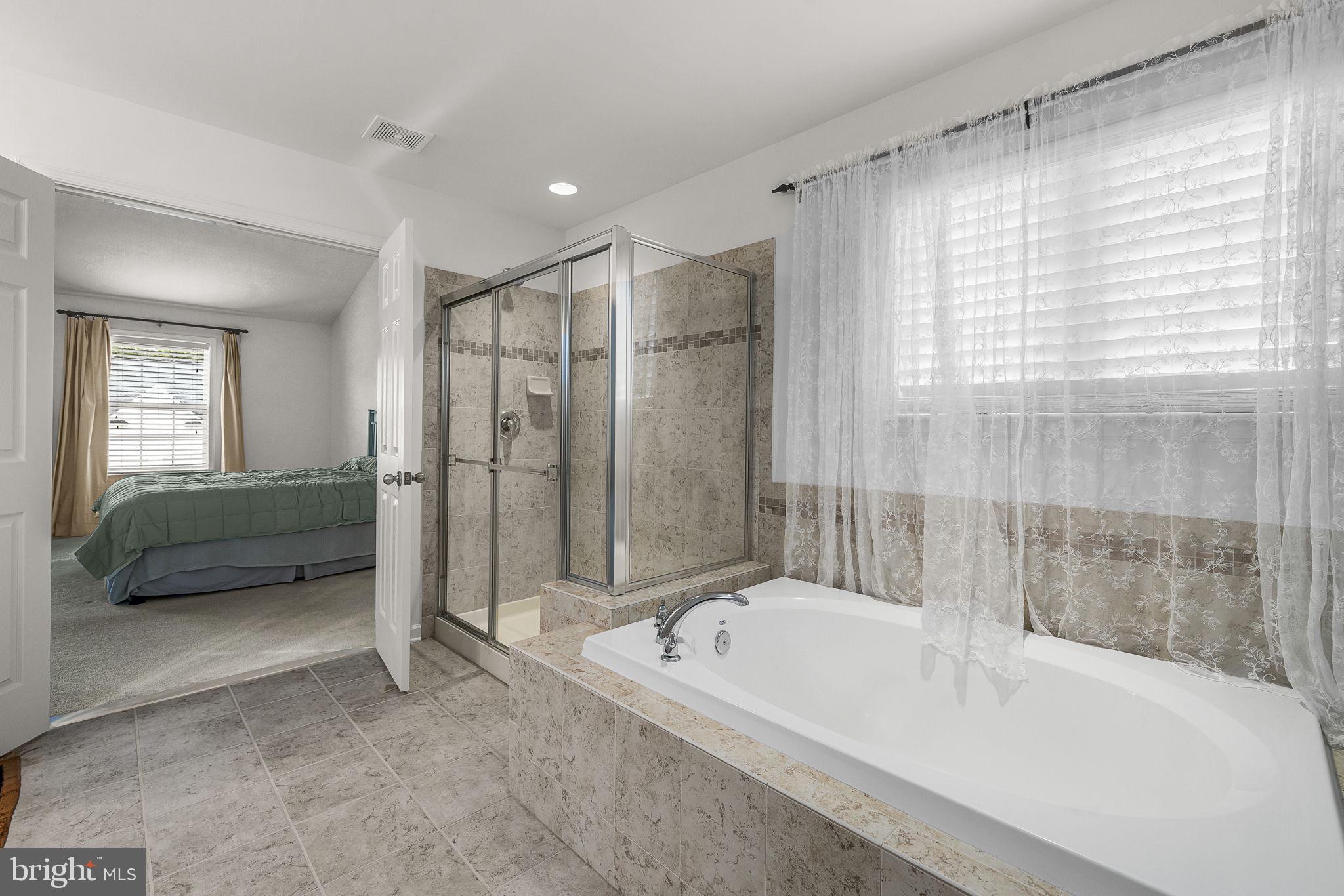 WILD ROSE - Residential