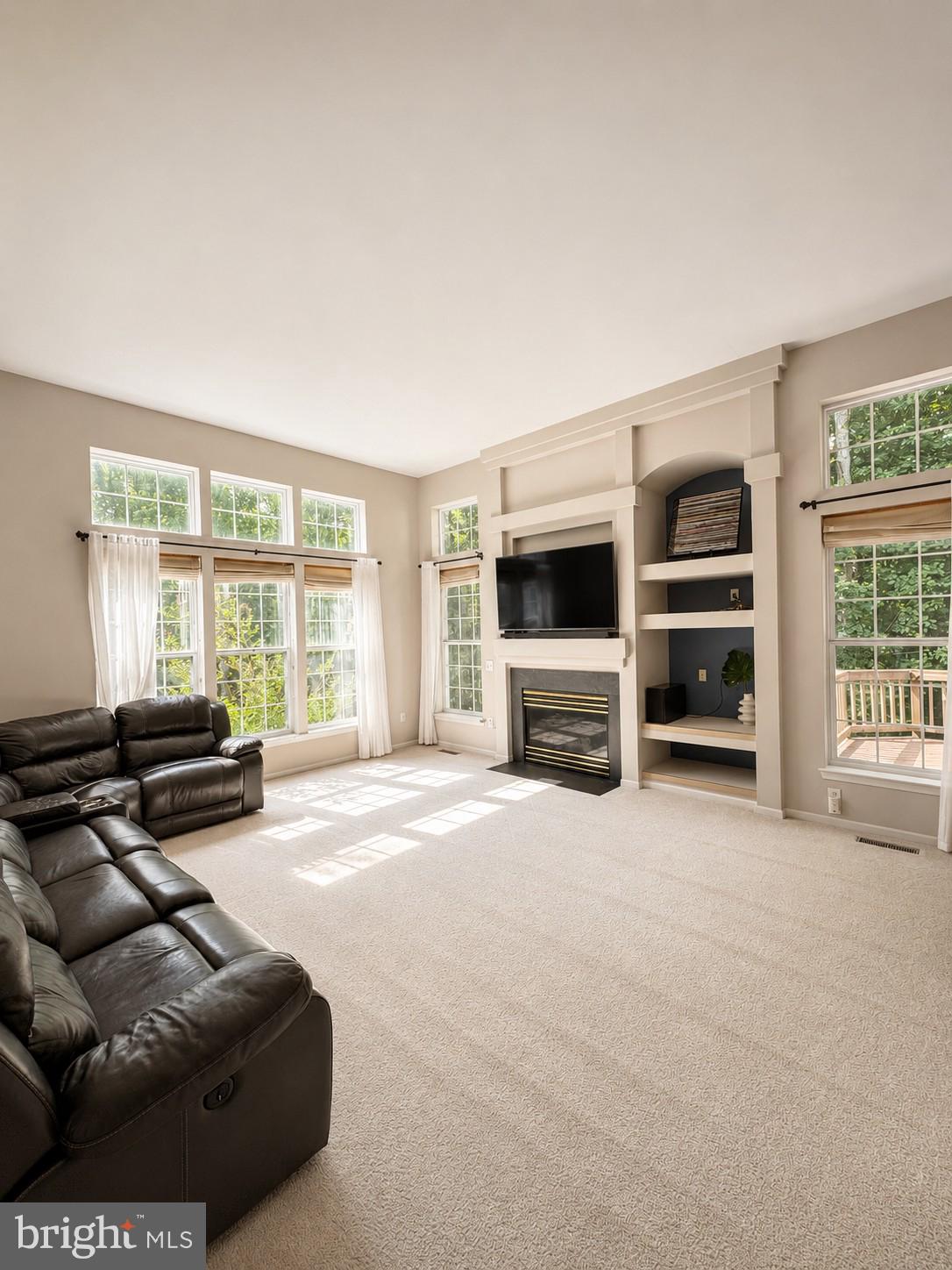 SENECA PARK NORTH - Residential