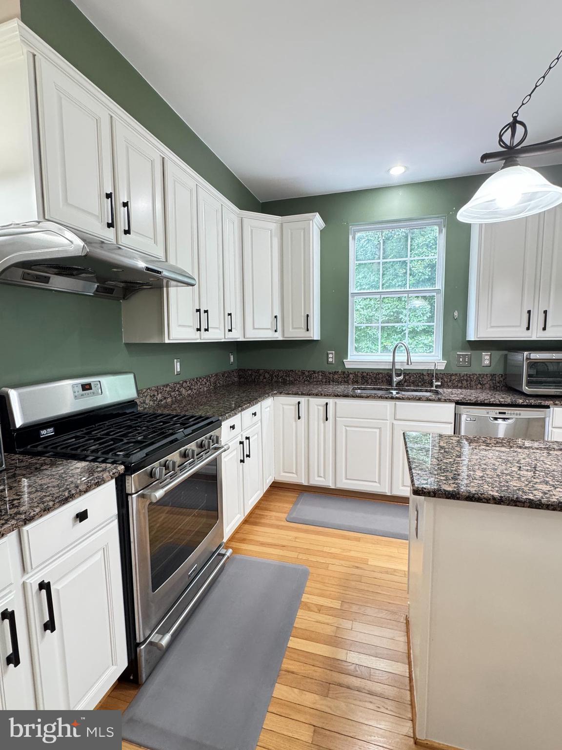 SENECA PARK NORTH - Residential