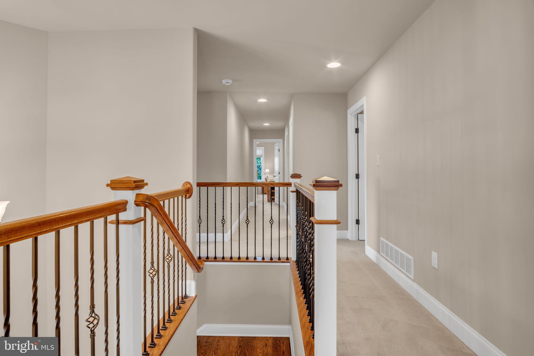 HAWKS LANDING - Residential