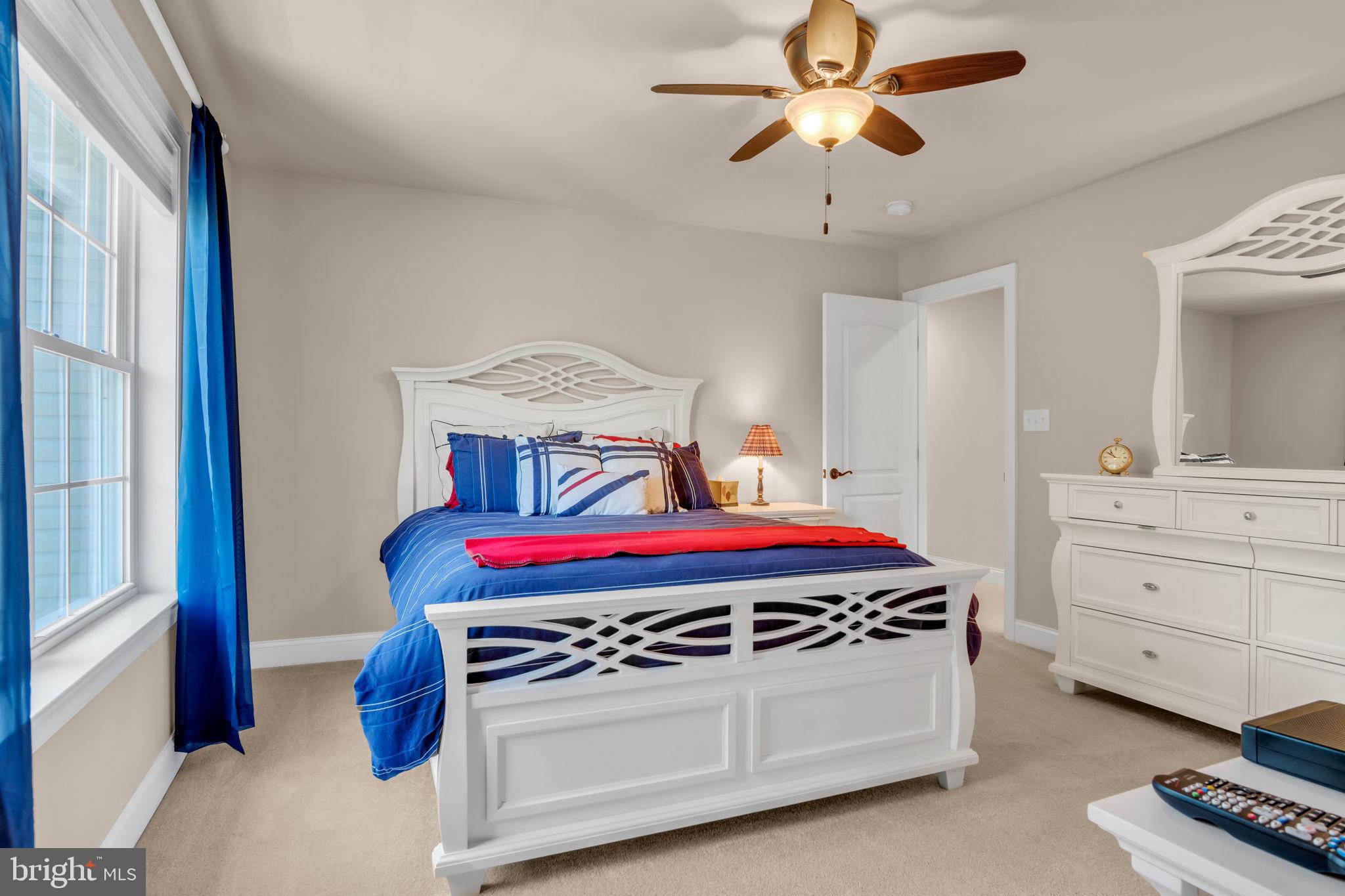 HAWKS LANDING - Residential