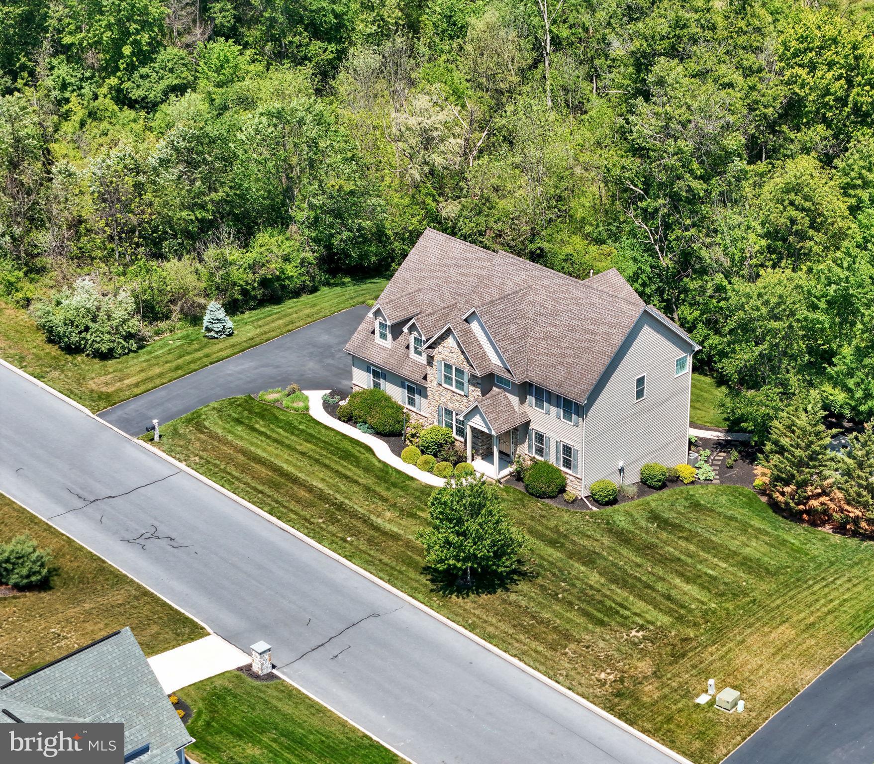HAWKS LANDING - Residential