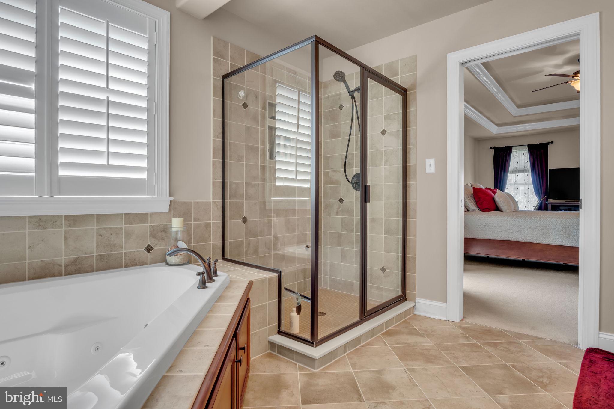 HAWKS LANDING - Residential