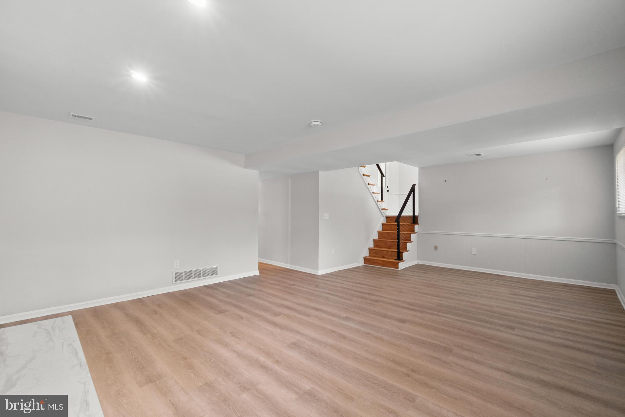 HILLSMERE ESTATES - Residential