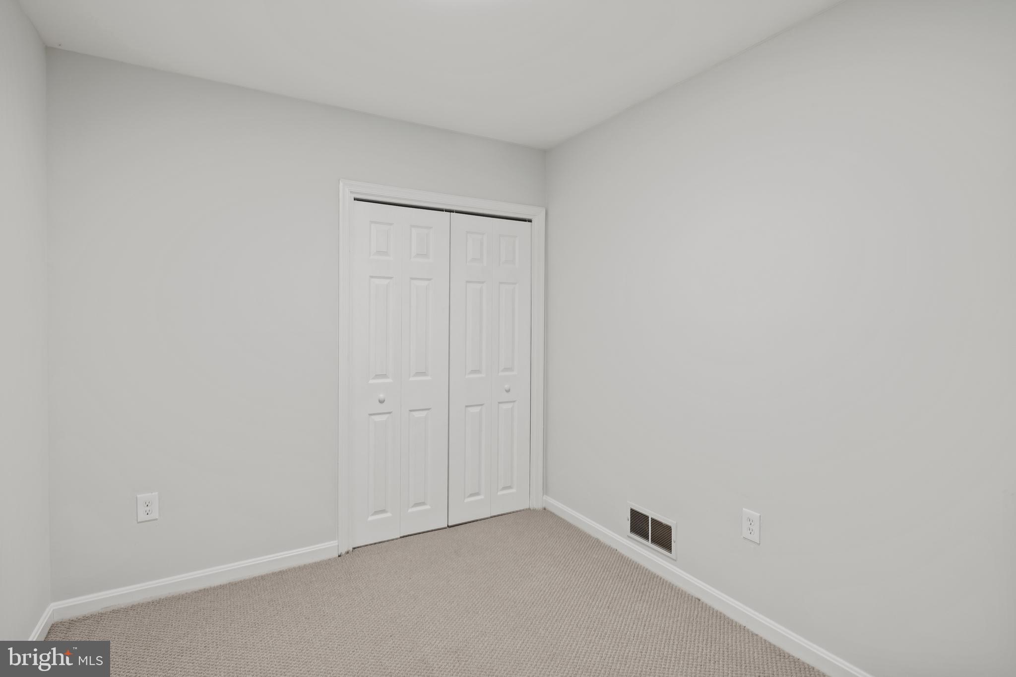 HILLSMERE ESTATES - Residential