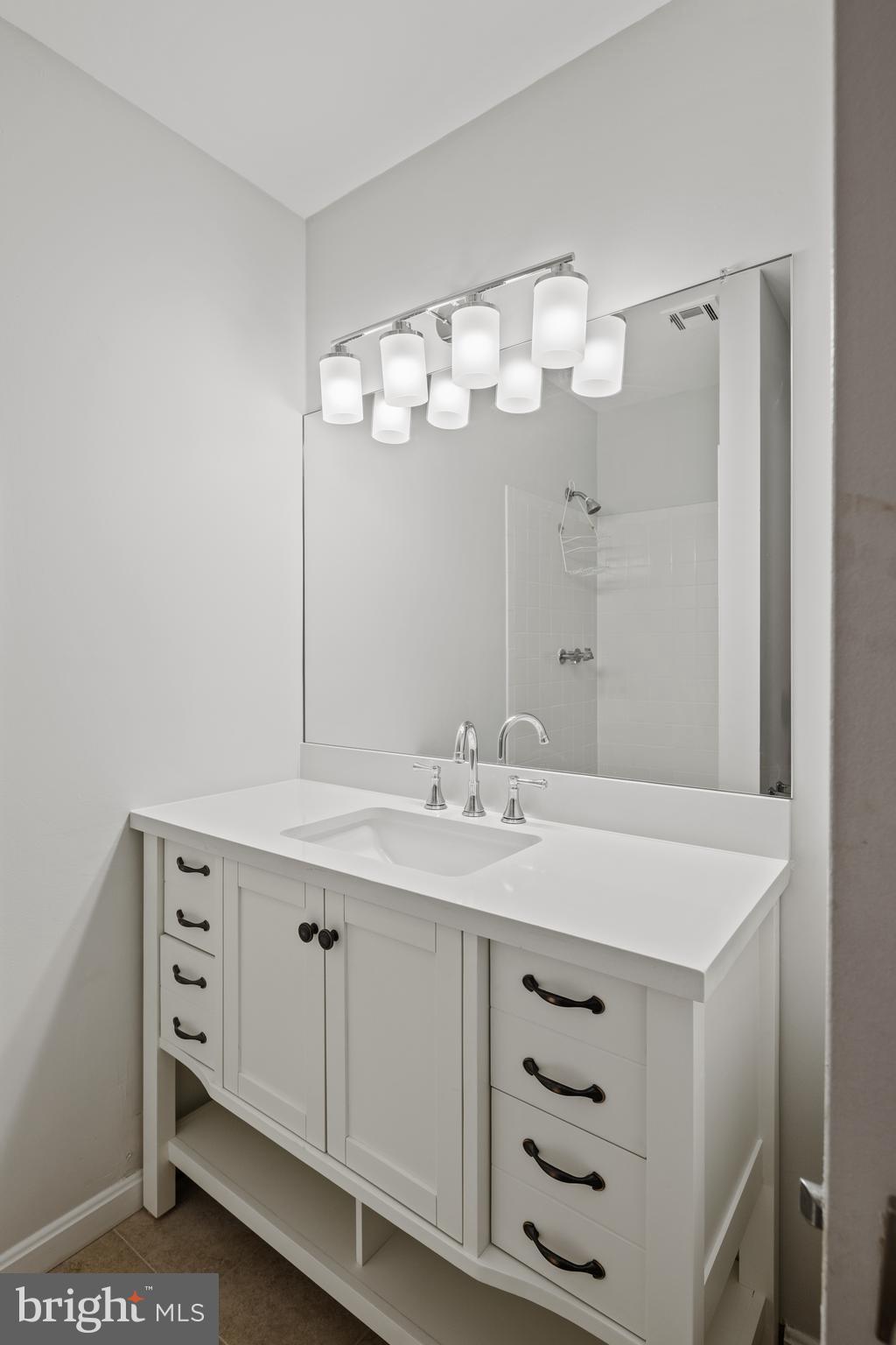 HILLSMERE ESTATES - Residential