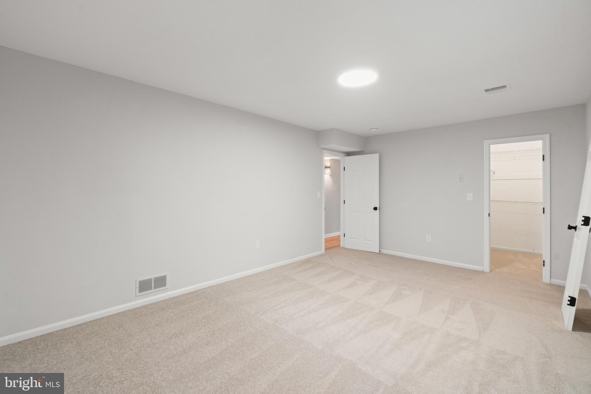 HILLSMERE ESTATES - Residential