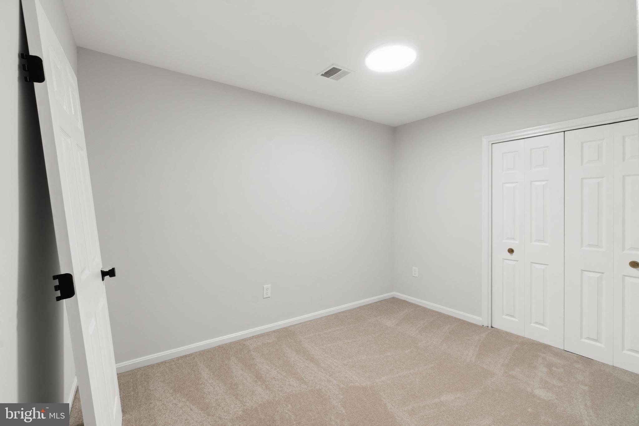 HILLSMERE ESTATES - Residential