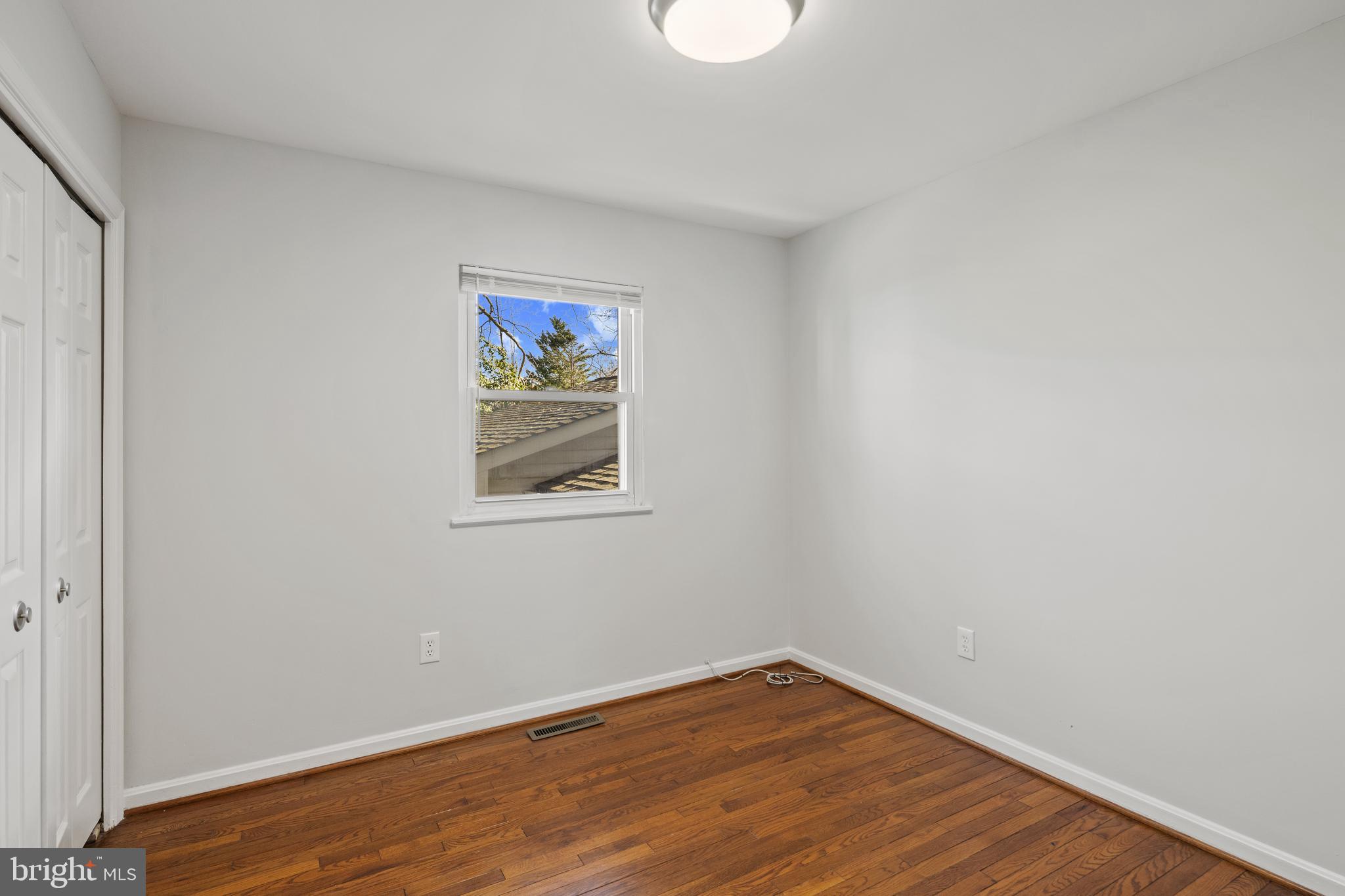 HILLSMERE ESTATES - Residential