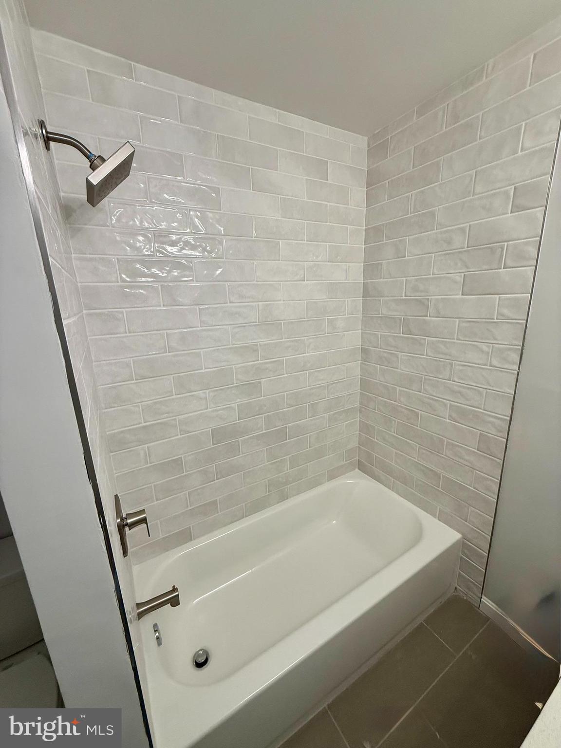 HILLSMERE ESTATES - Residential