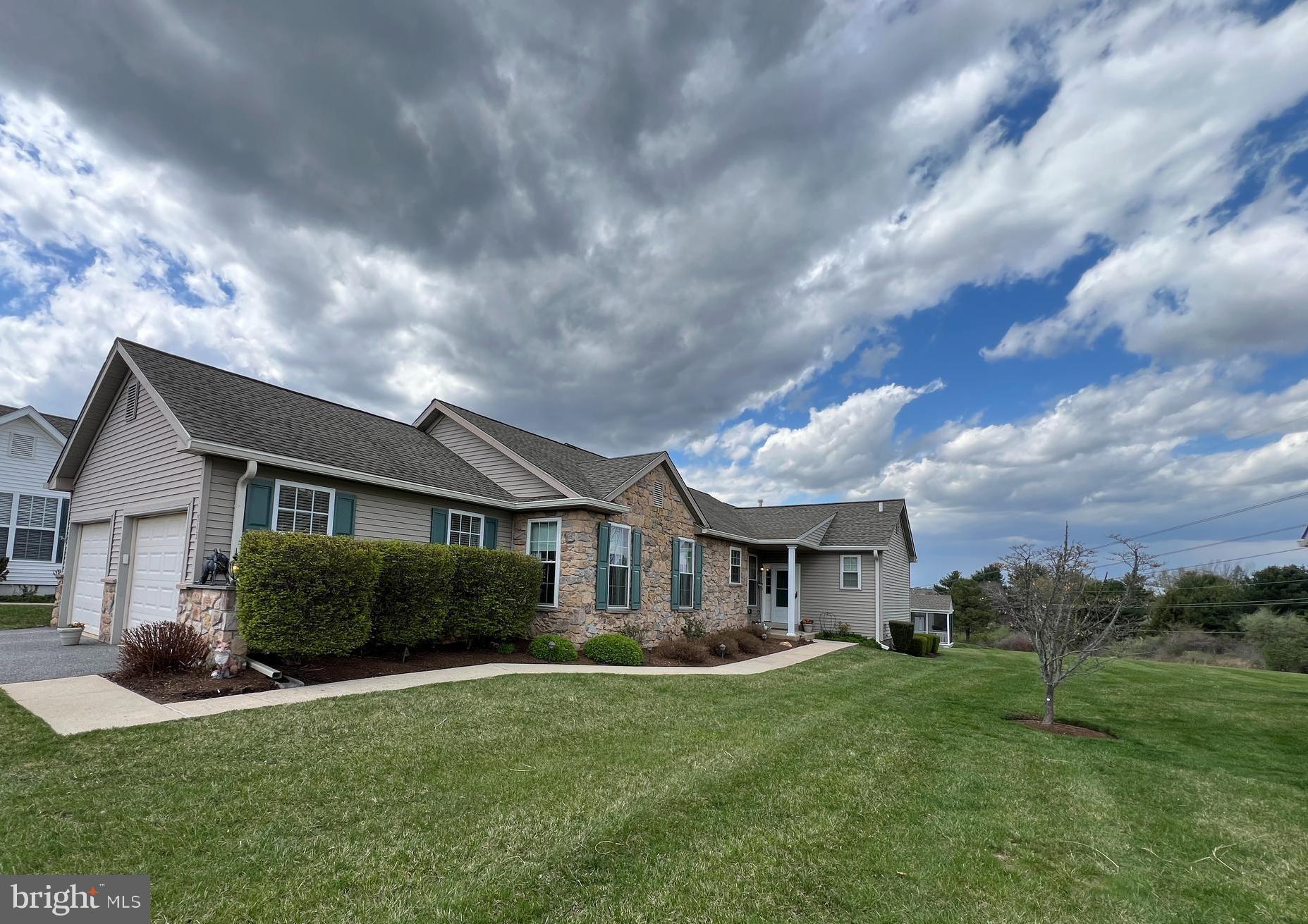 FOX HILL FARM - Residential
