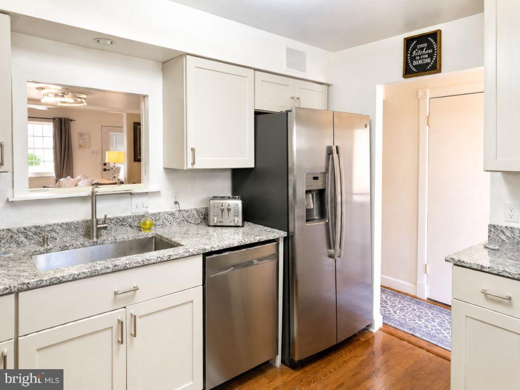 JEFFERSON PLACE - Residential