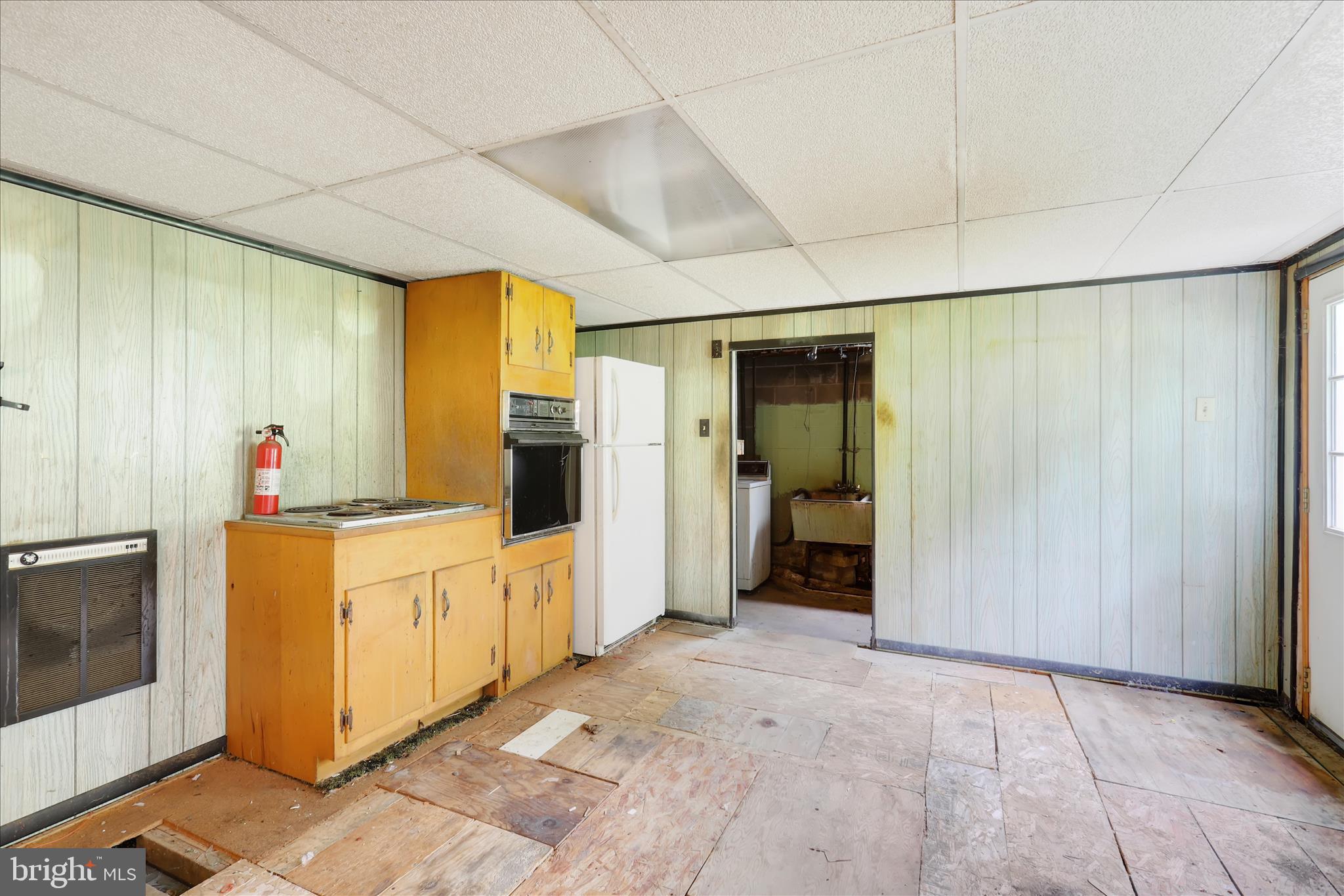FAYETTEVILLE - Residential