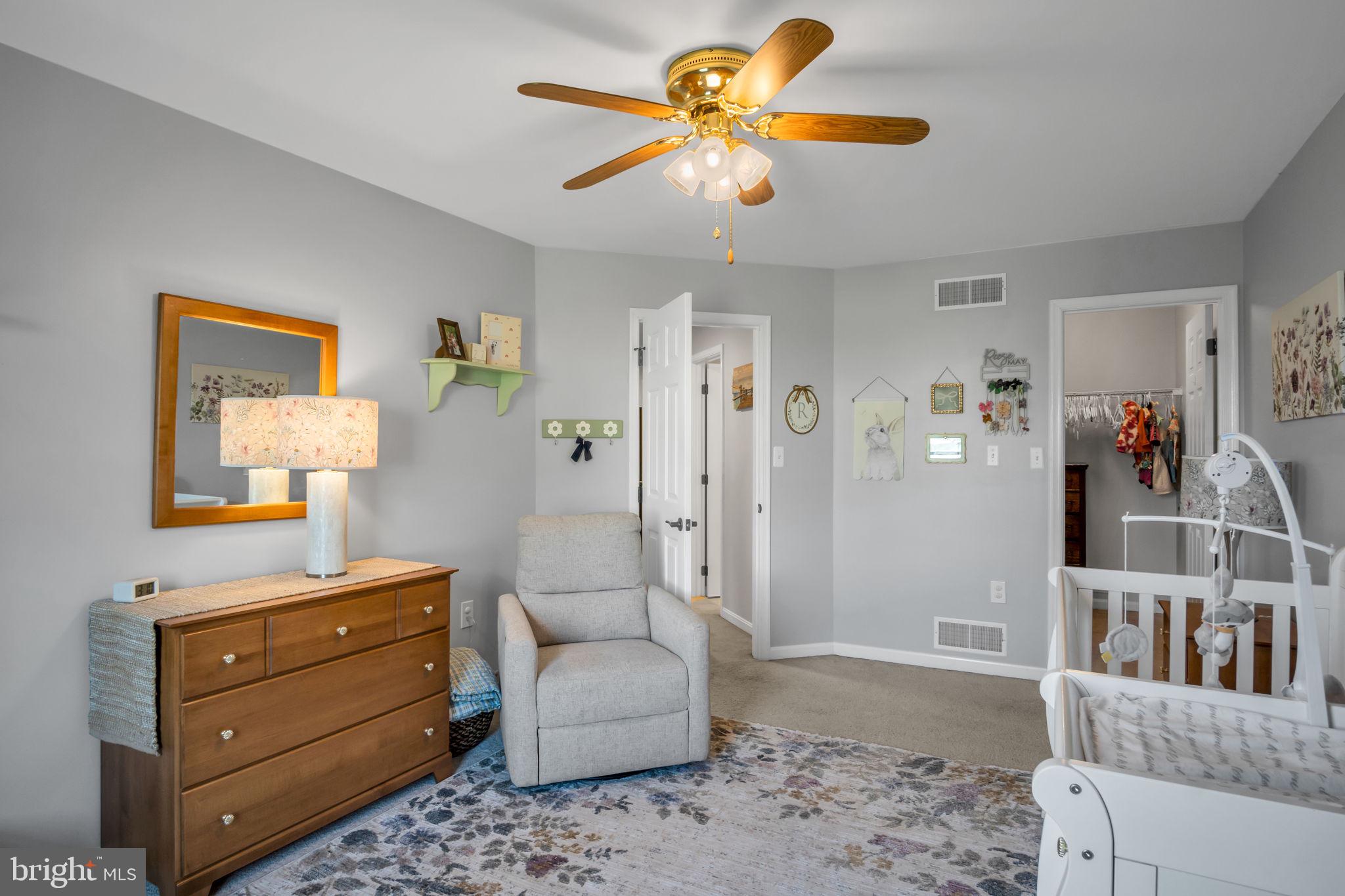 BEACON HILL VILLAGE - Residential